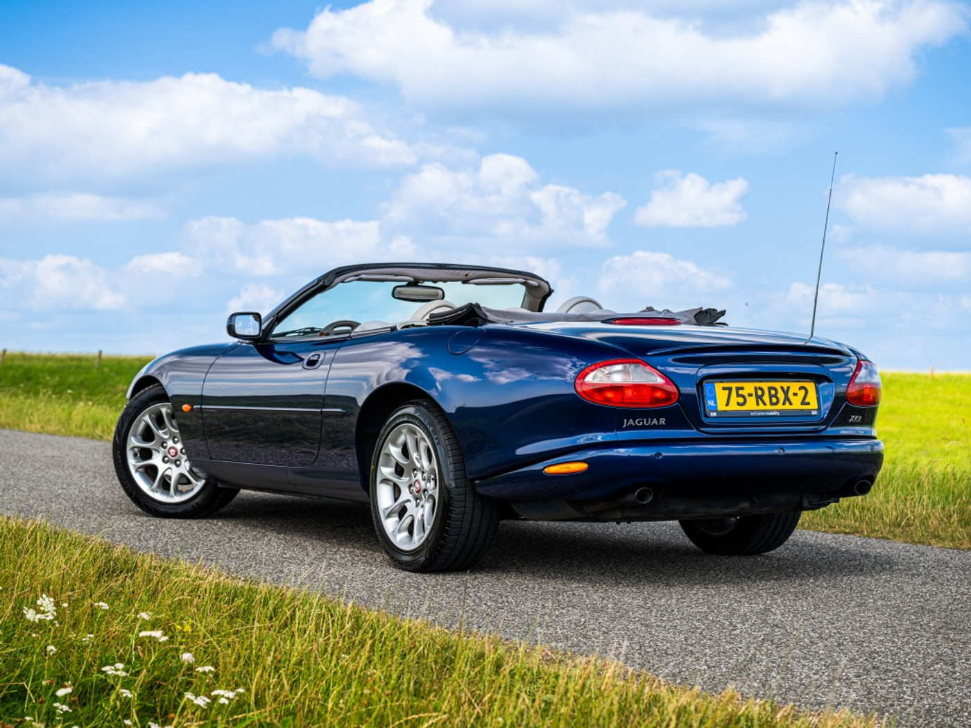 Foto van Jaguar Jaguar XKR Convertible
