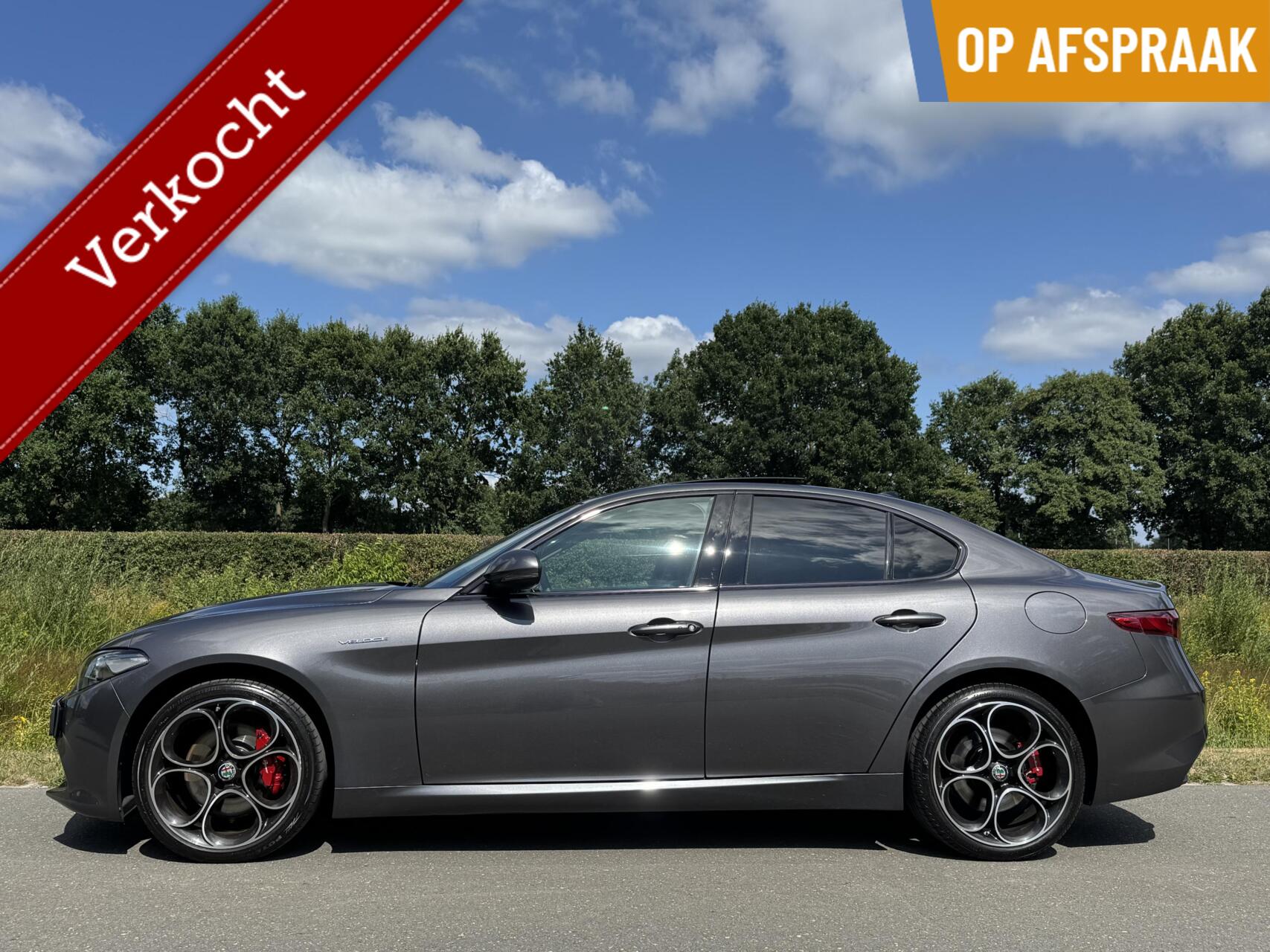 Alfa Romeo Giulia 2.0t Q4 Veloce, Pano, Harman Kardon,19 inch 2018 - voorkant