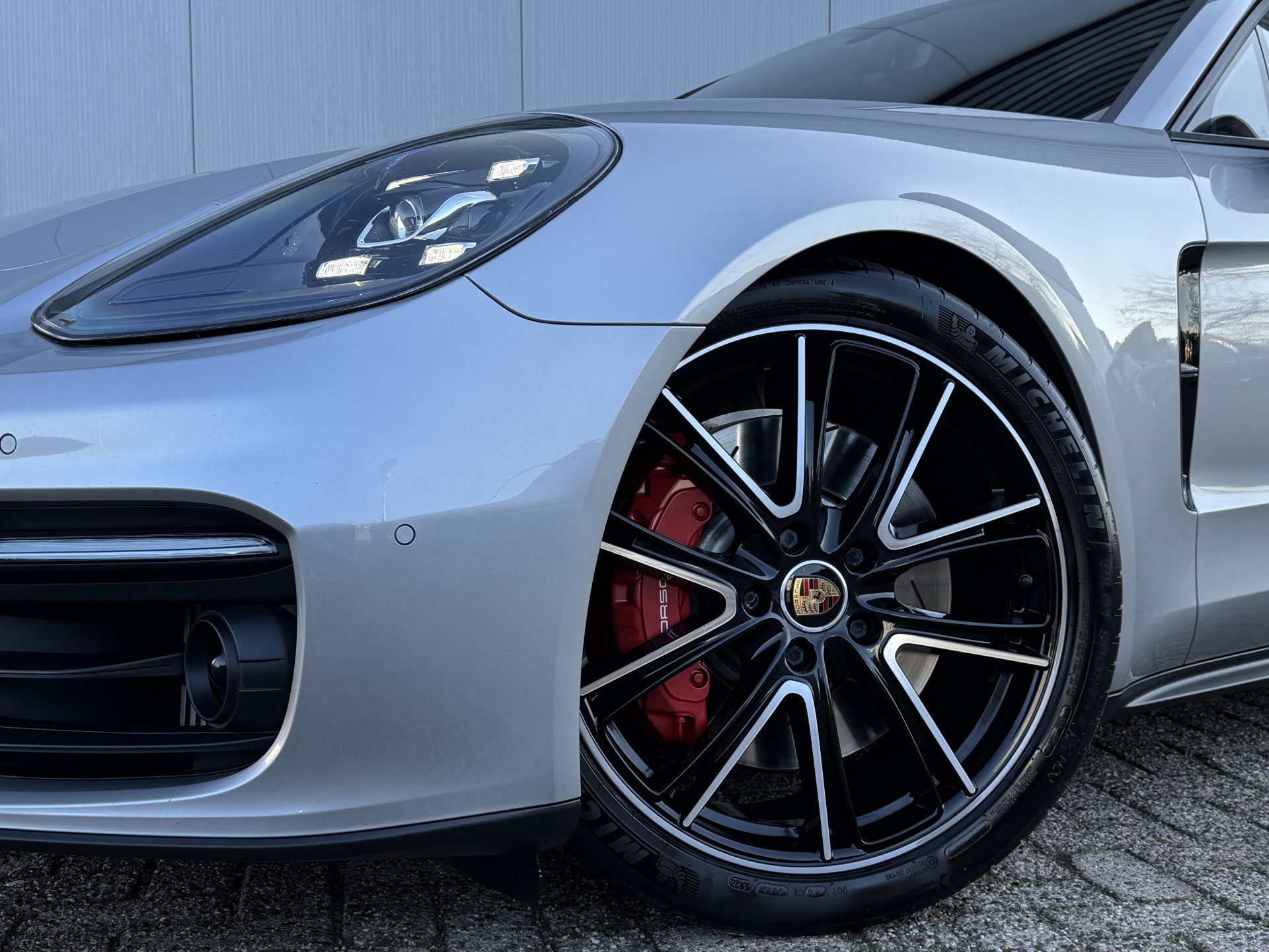 Foto van Porsche Panamera 4 E-hybrid