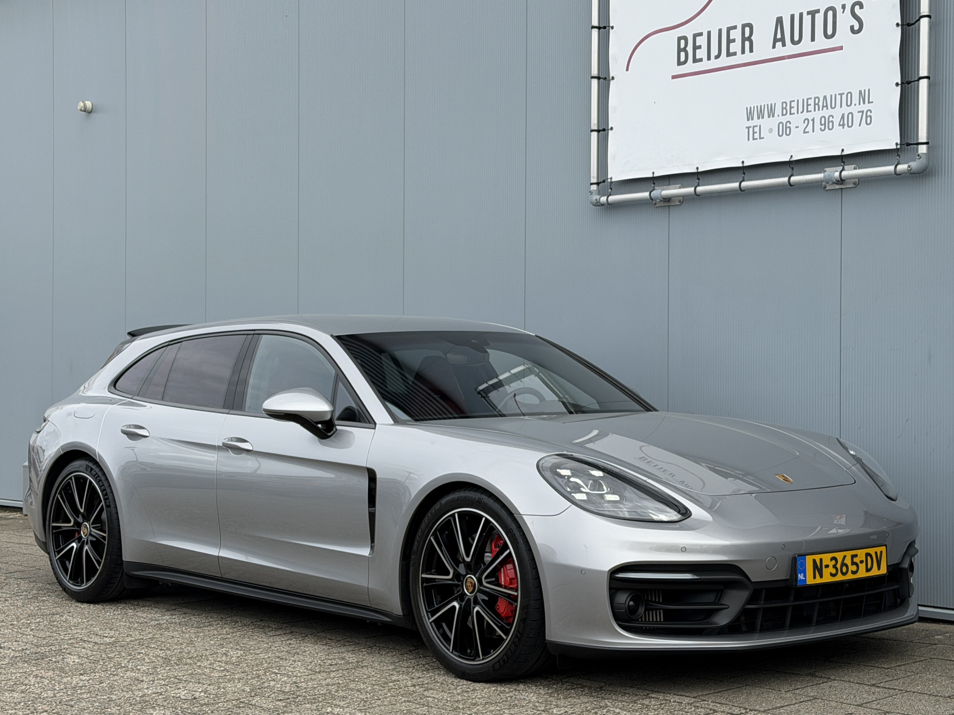 Foto van Porsche Panamera 4 E-hybrid