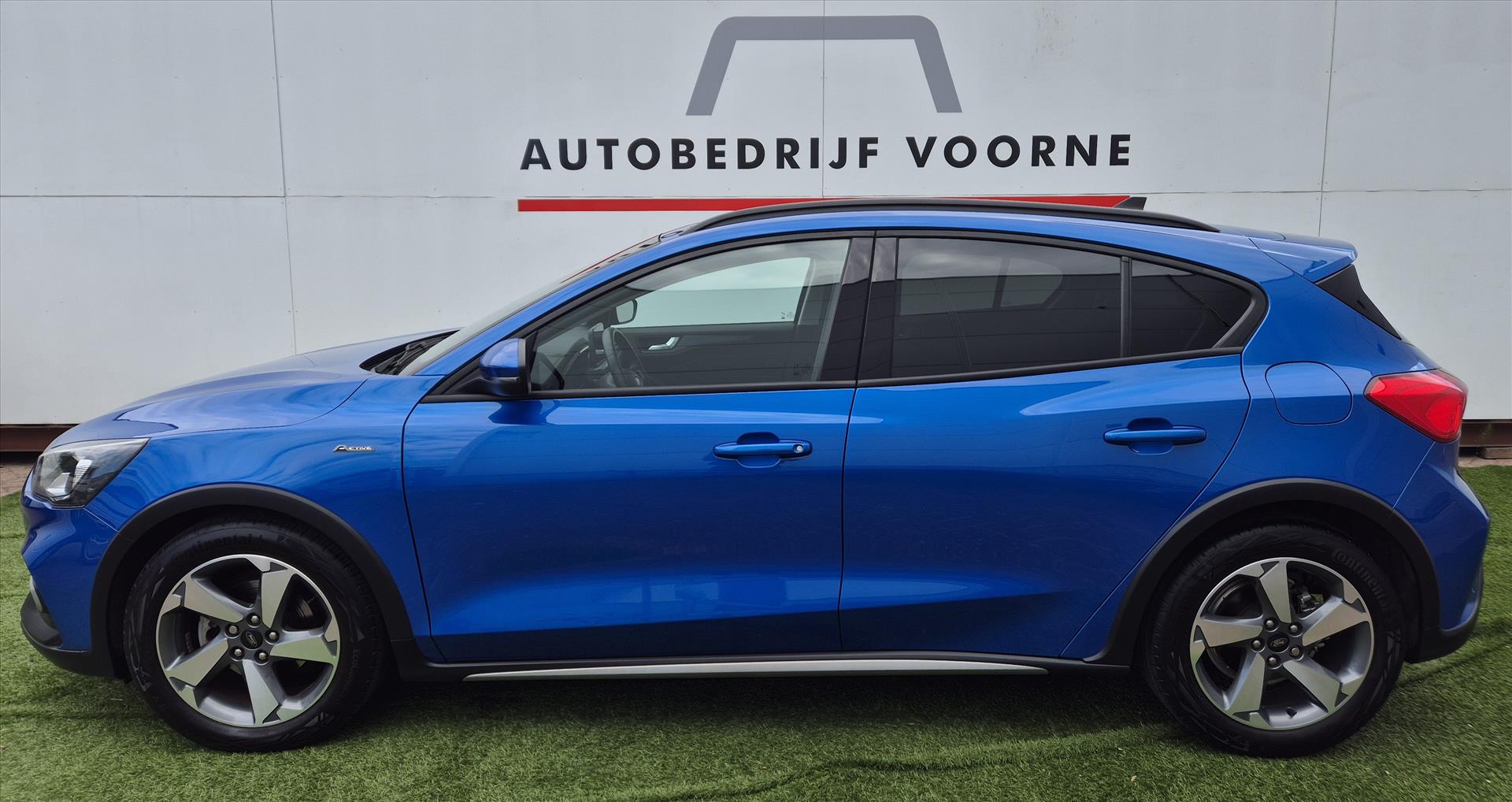 Ford Focus 1.0 EcoBoost Hybrid 125pk ST-Line X Active 2022 - voorkant