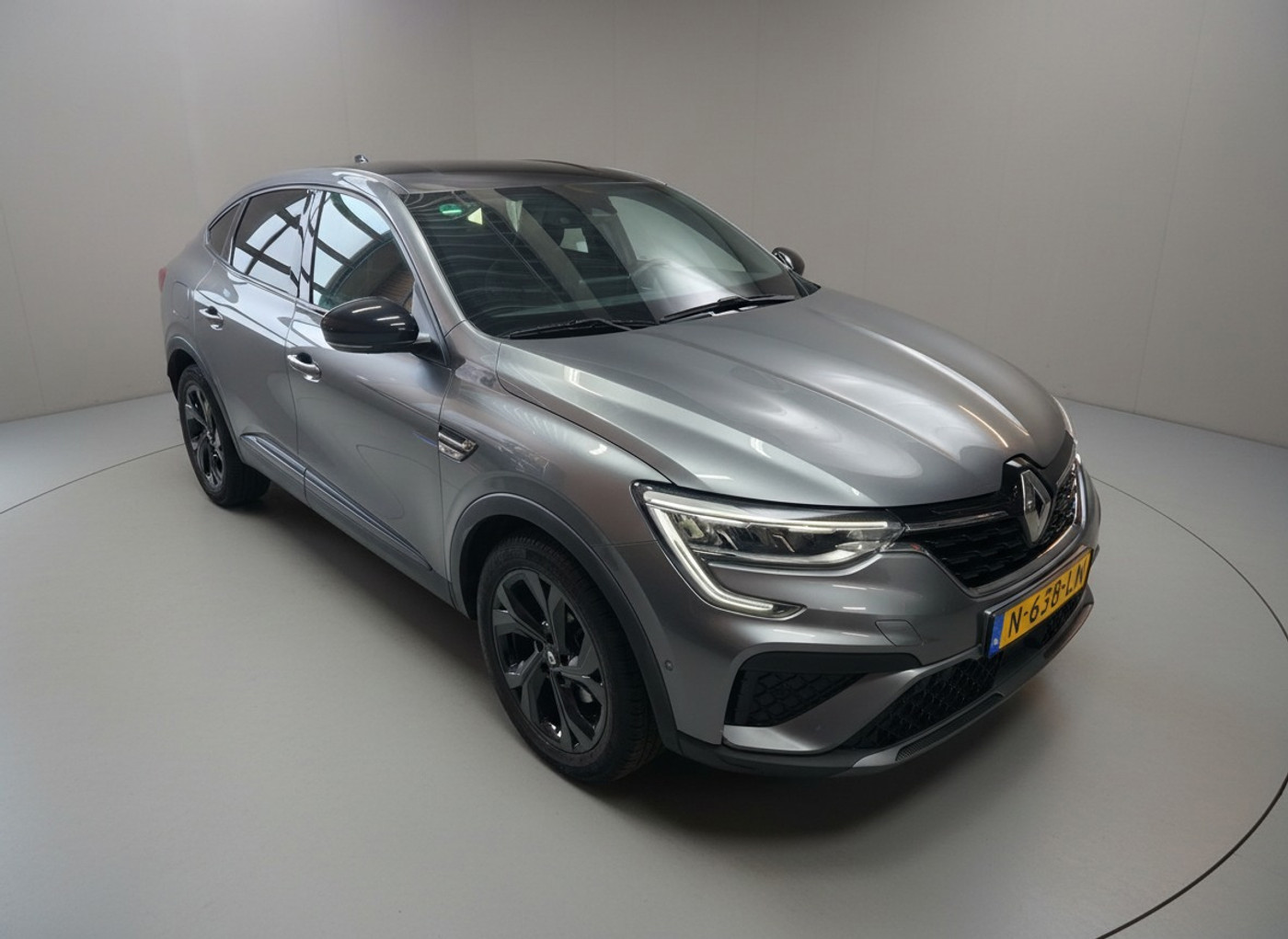 Foto van Renault Arkana E-tech