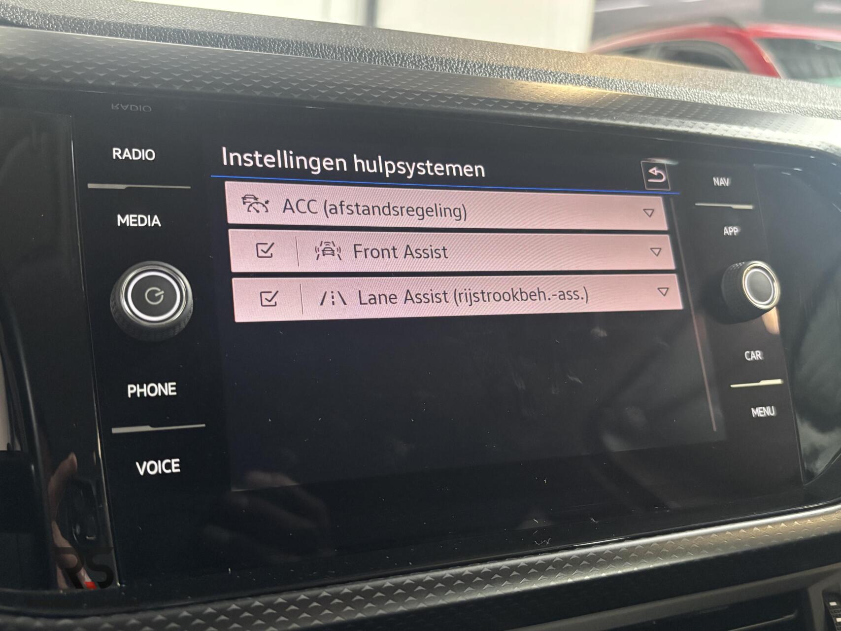 Foto van Volkswagen T-cross