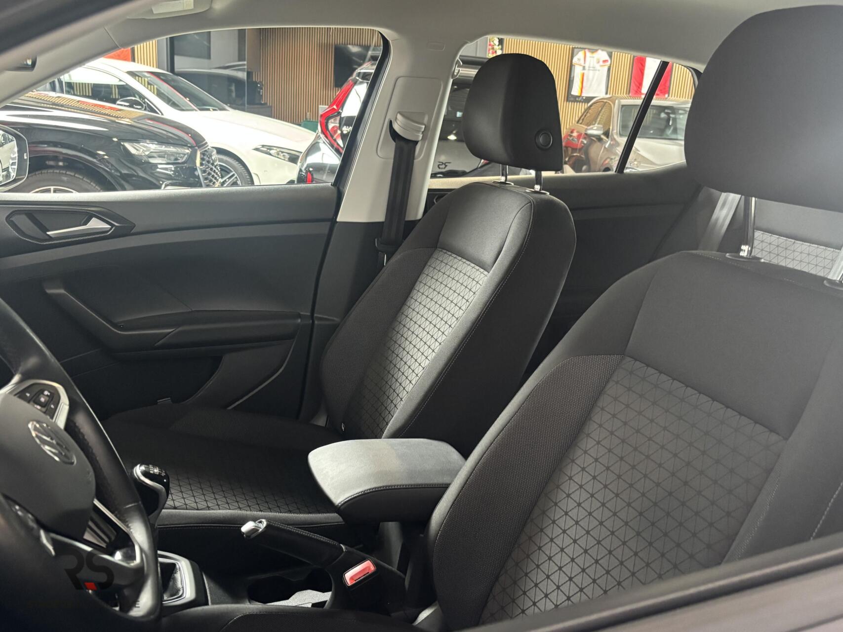 Foto van Volkswagen T-cross