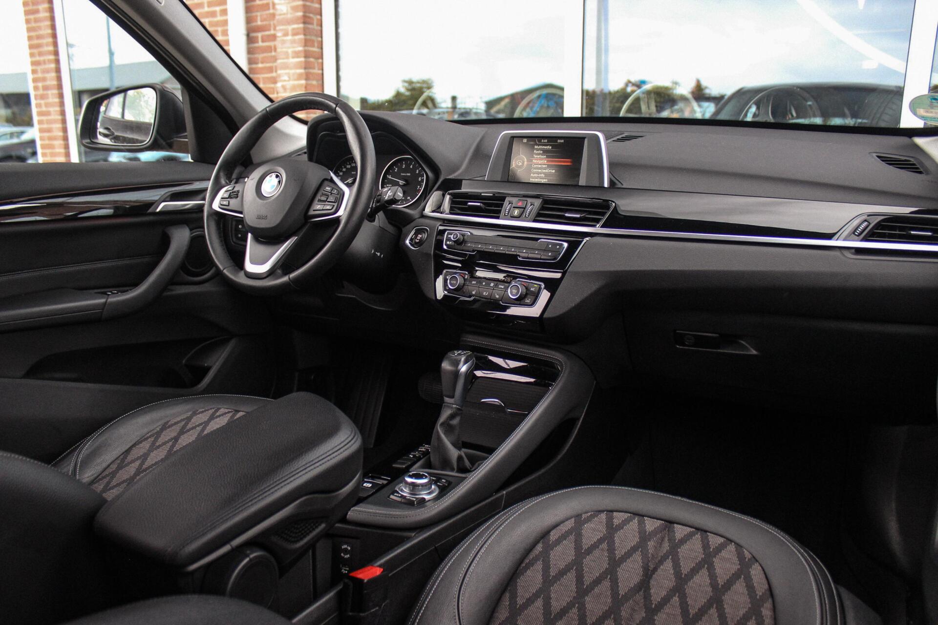 Foto van BMW X1 Sdrive18i