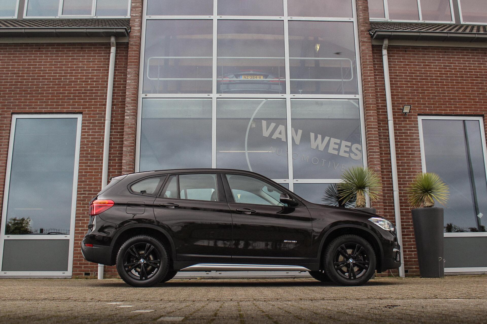 Foto van BMW X1 Sdrive18i