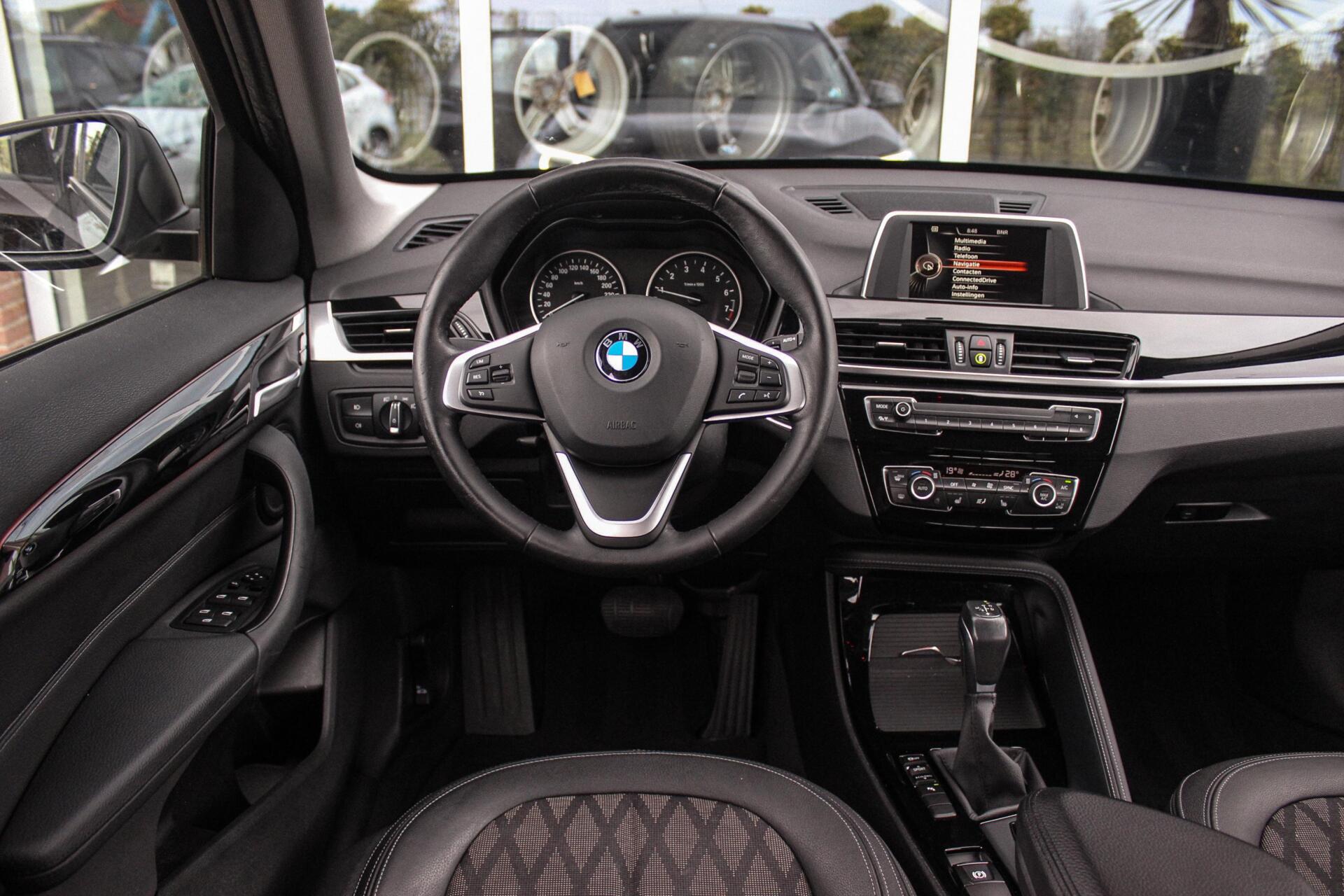 Foto van BMW X1 Sdrive18i