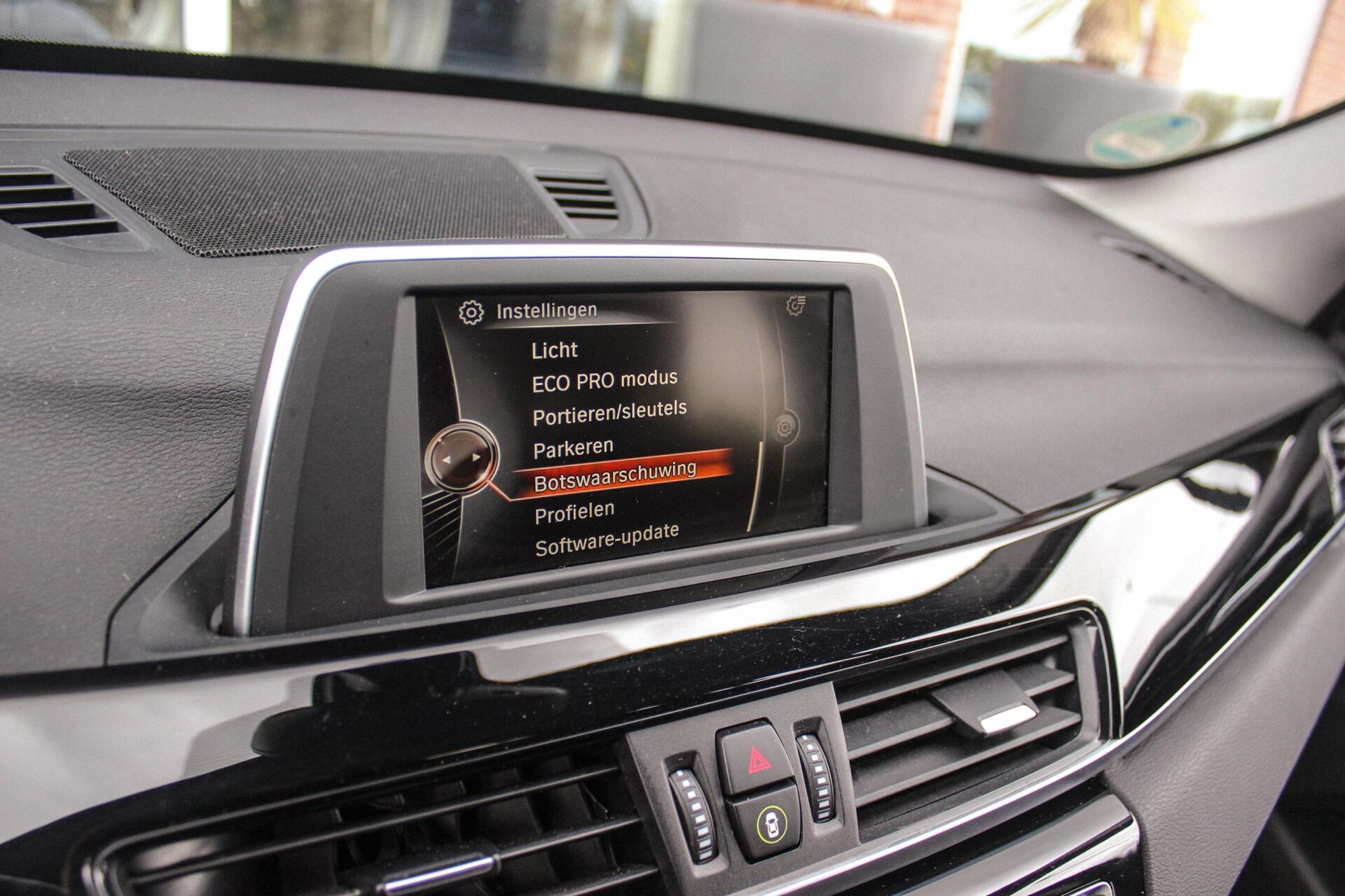 Foto van BMW X1 Sdrive18i