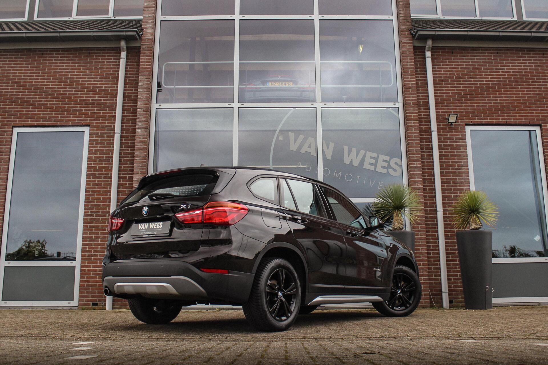 Foto van BMW X1 Sdrive18i
