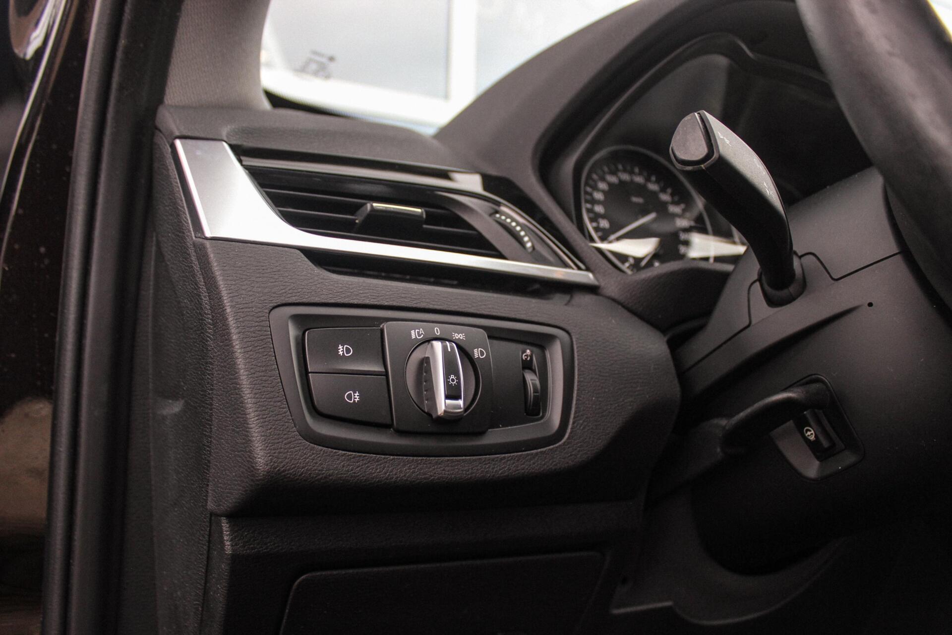 Foto van BMW X1 Sdrive18i