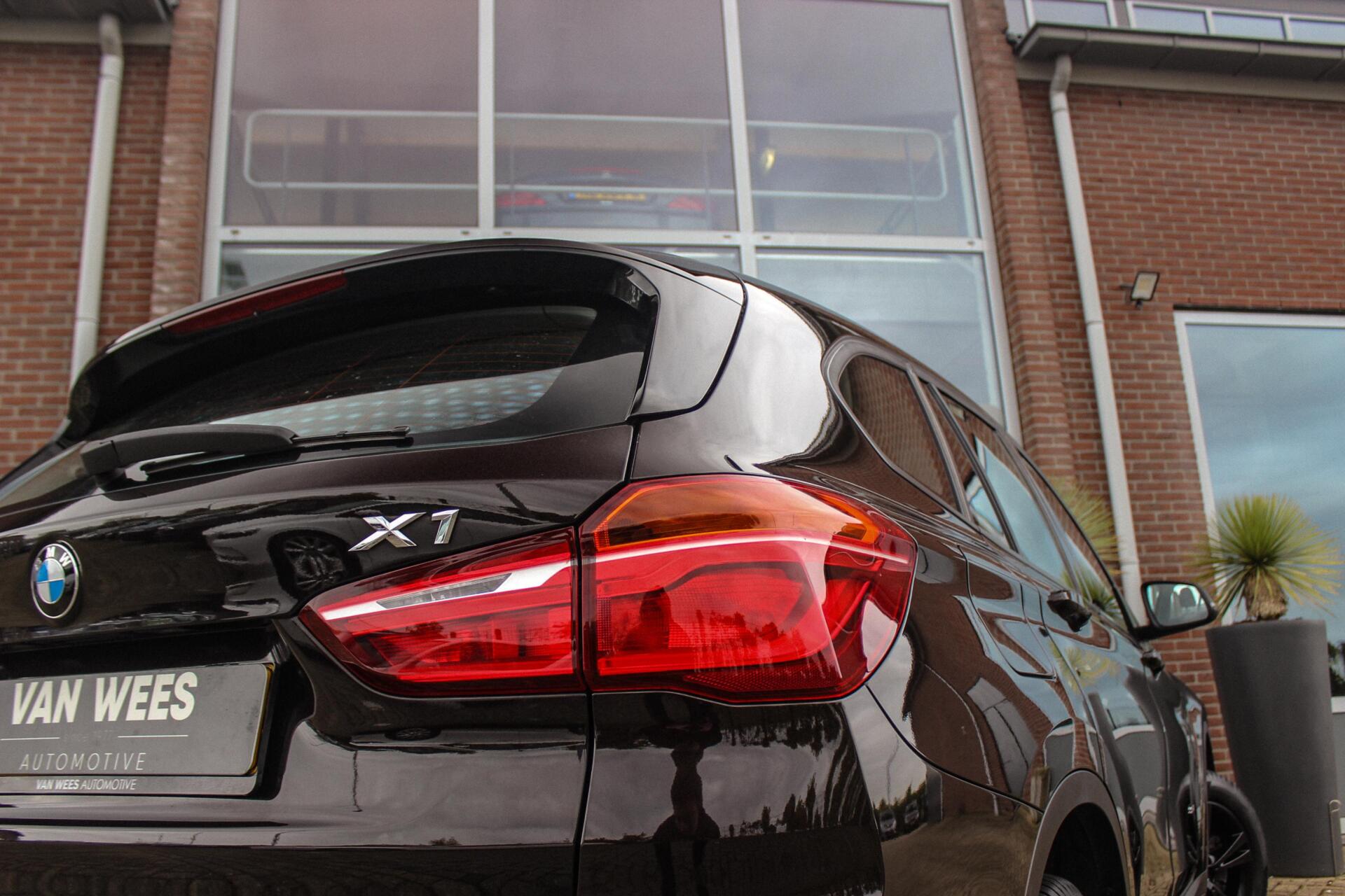 Foto van BMW X1 Sdrive18i