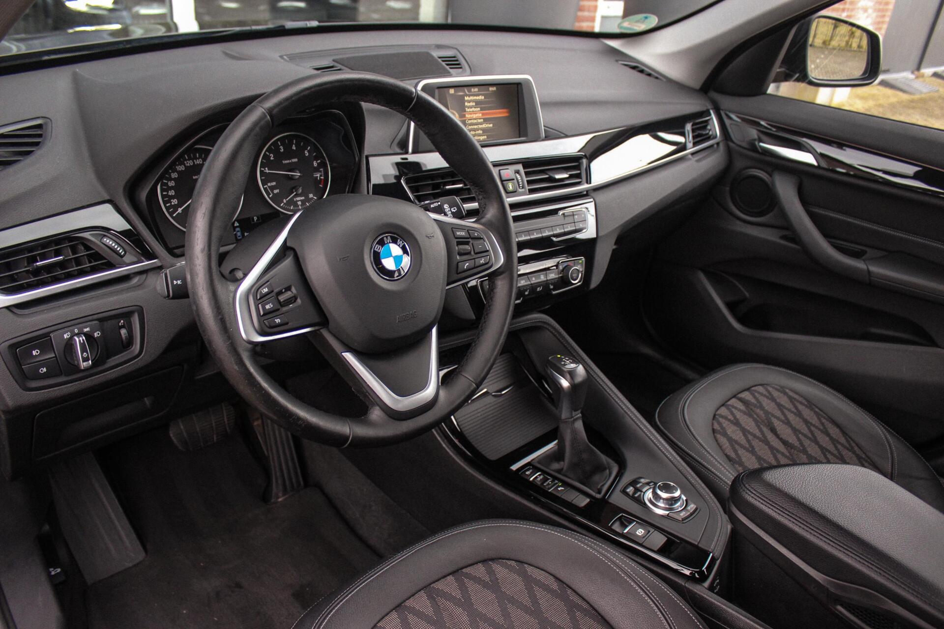 Foto van BMW X1 Sdrive18i