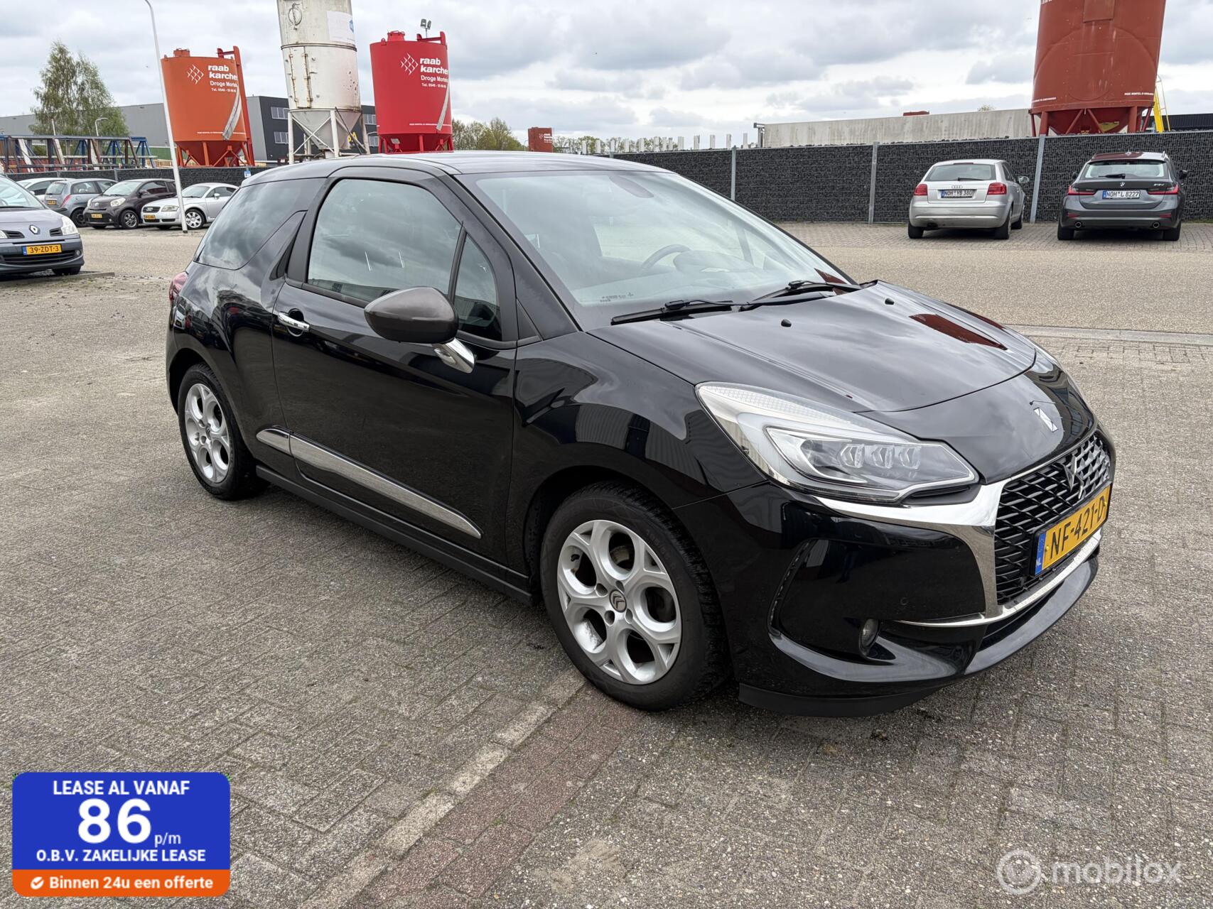 DS DS 3 1.2 PureTech So Chic 2017 - voorkant