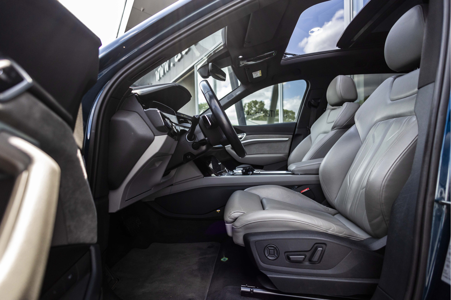 Foto van Audi Audi E-tron