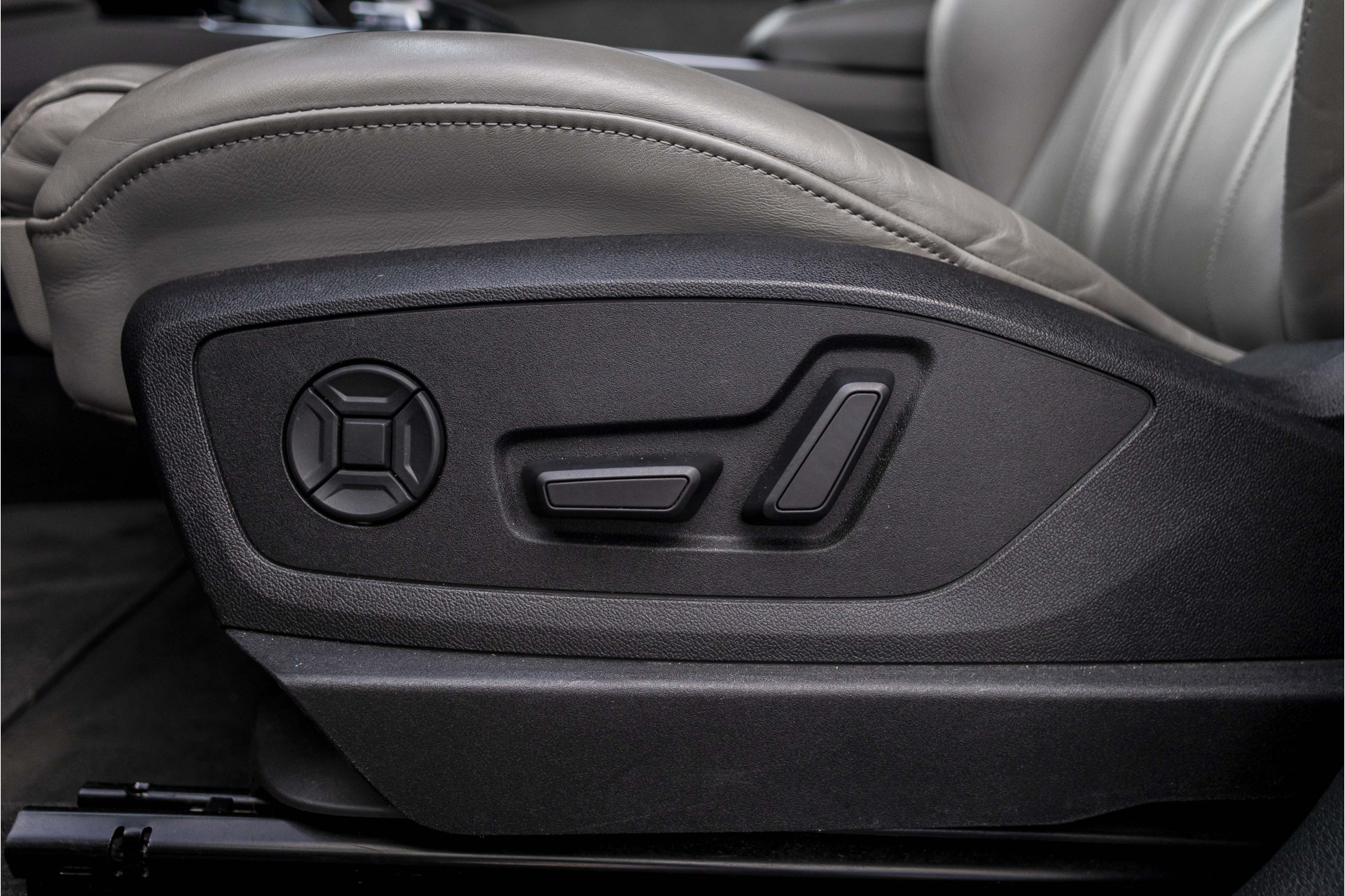 Foto van Audi Audi E-tron