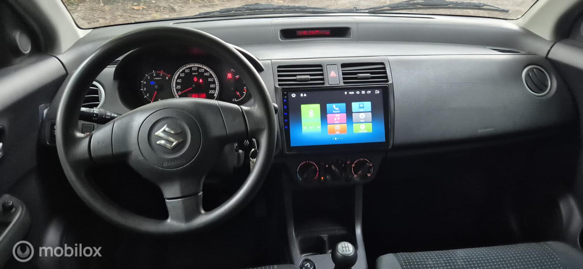 Foto van Suzuki Swift