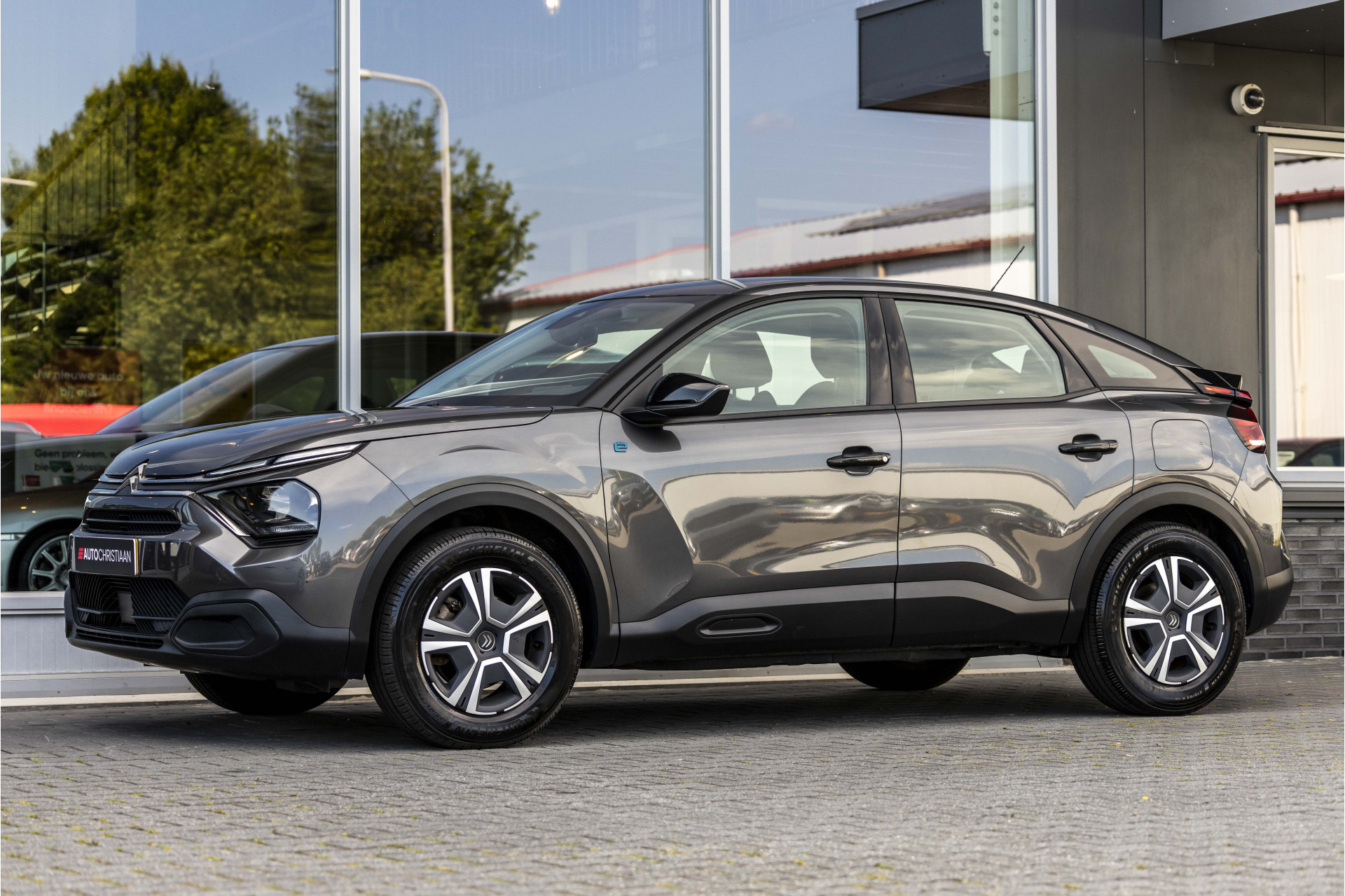 Foto van Citroen E-c4