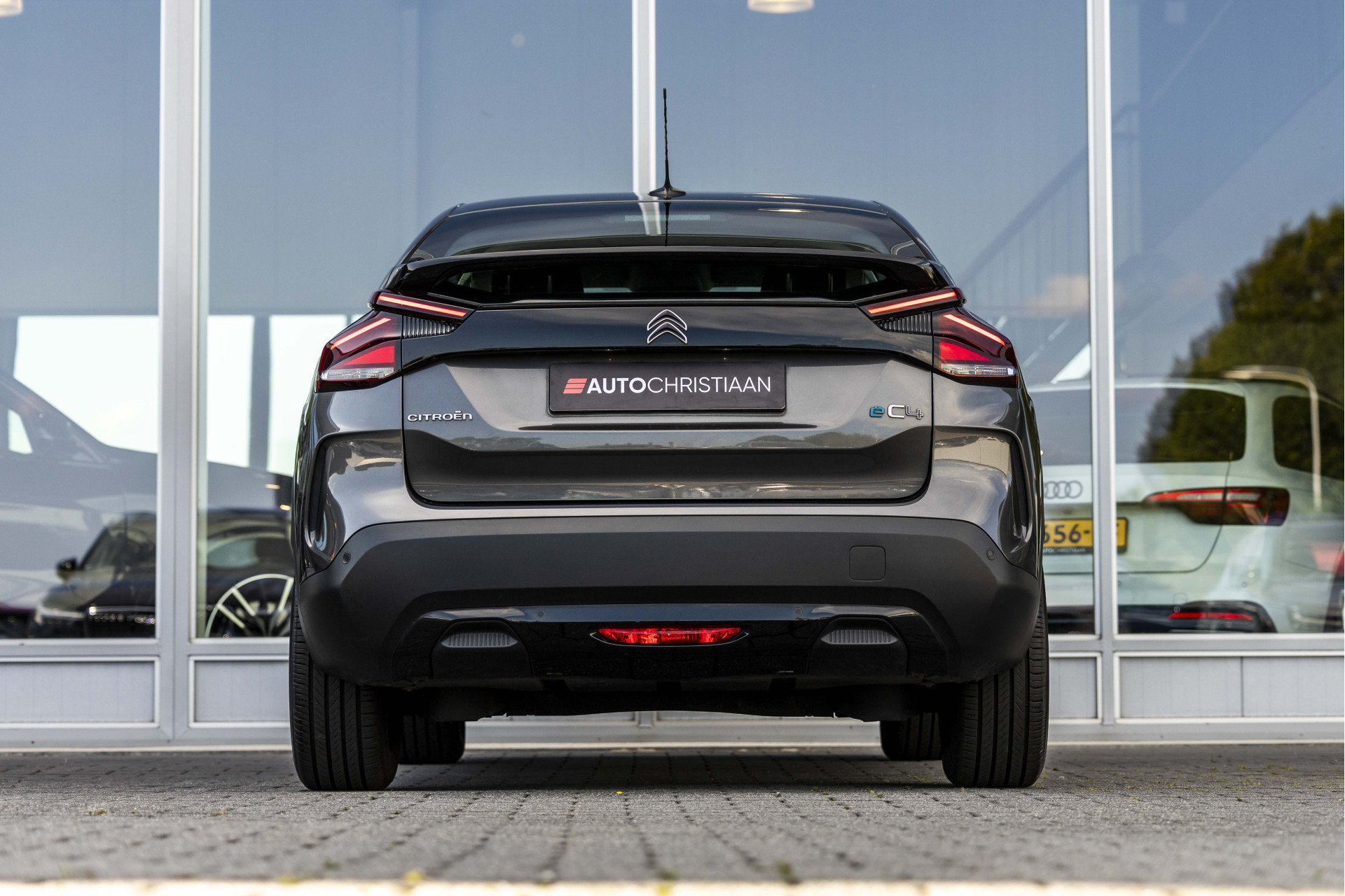 Foto van Citroen E-c4