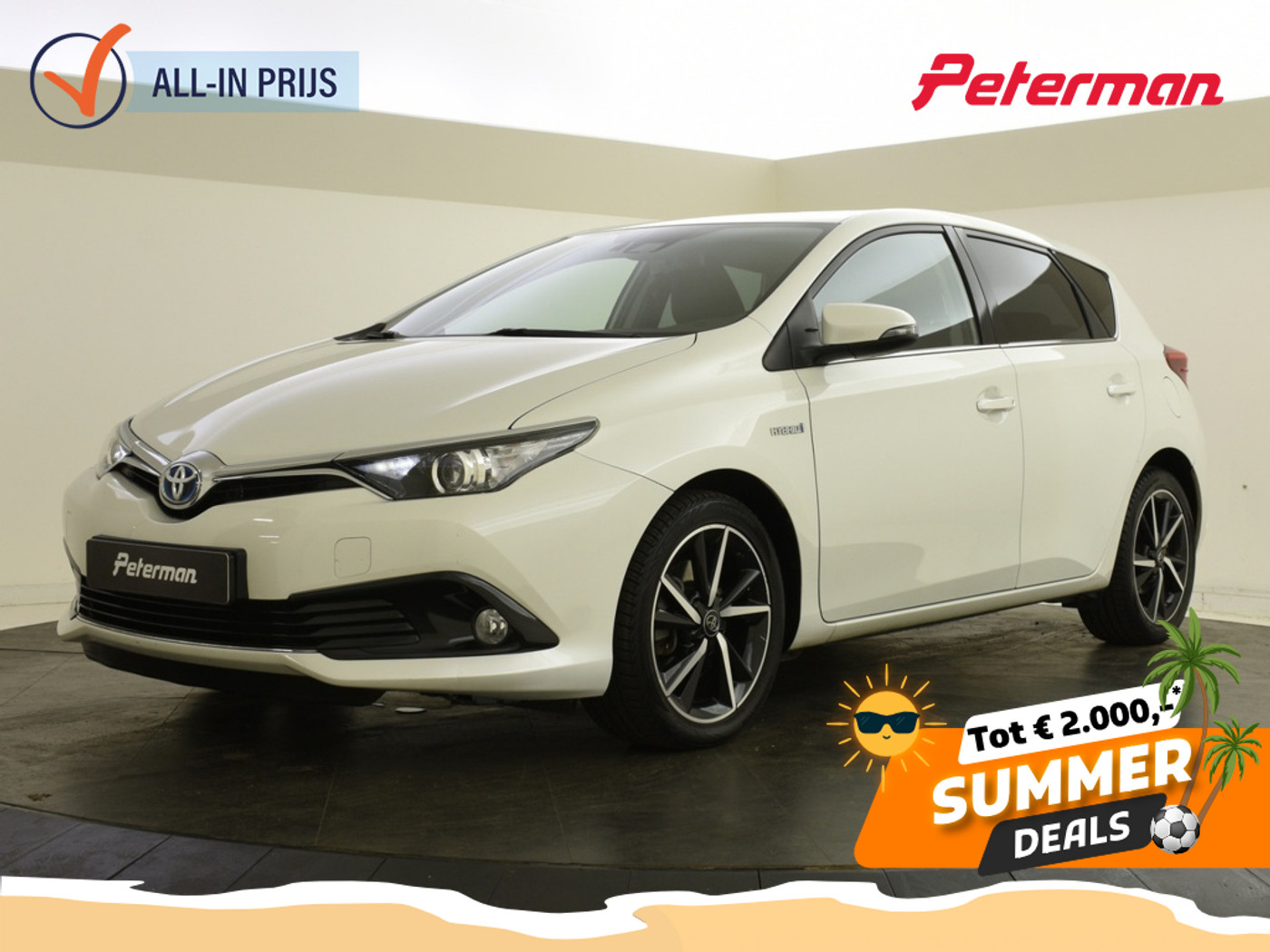 Toyota Toyota Auris 1.8 Hybrid Dynamic | Navigatie | DAB | Allseasons 2017 - voorkant