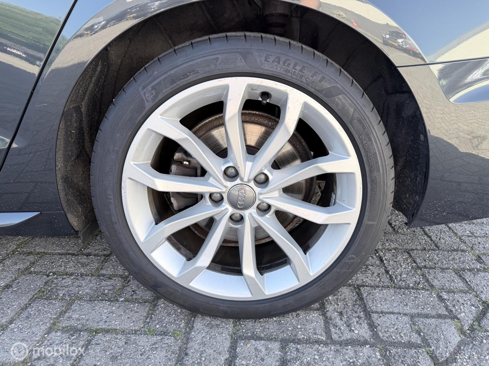 Foto van Audi A4