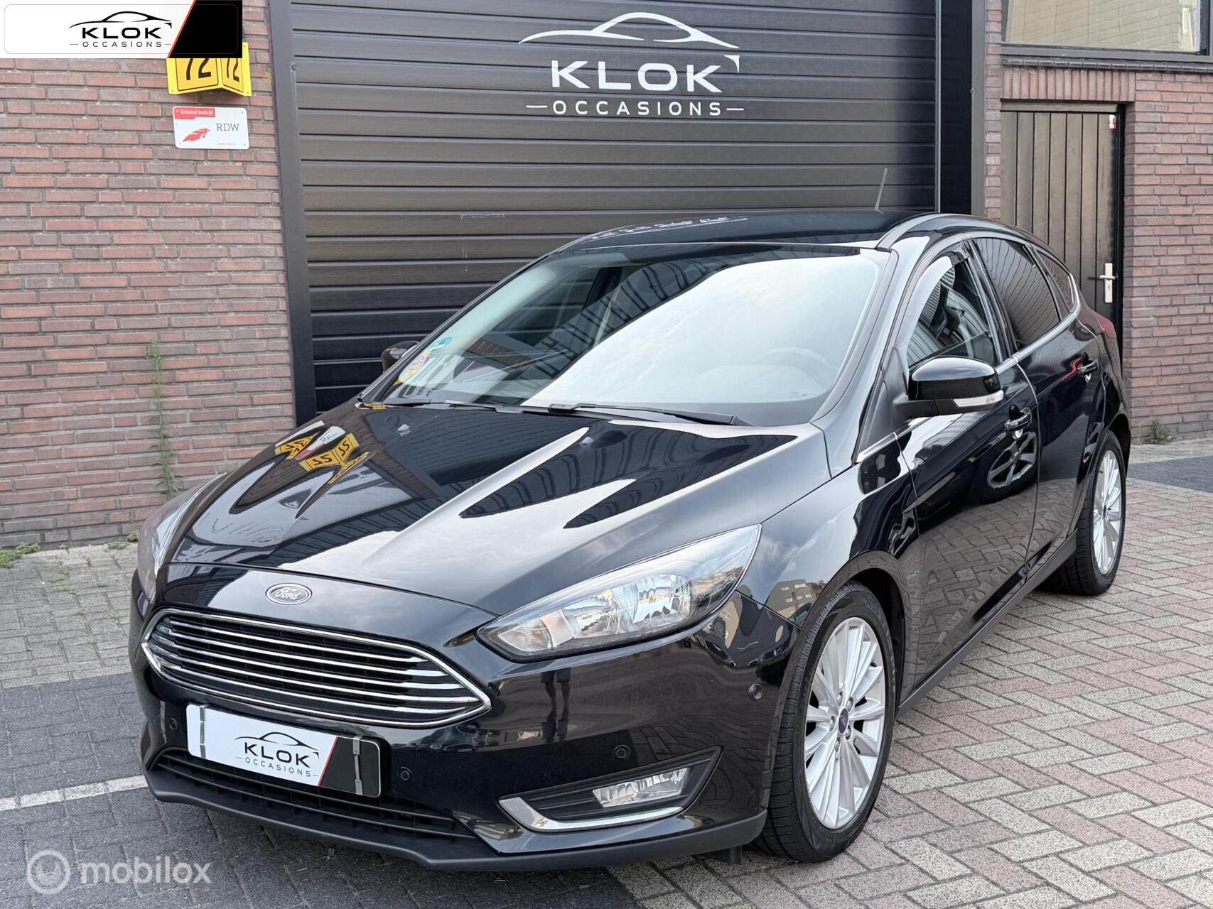 Ford Focus 1.5 Titanium Edition Automaat NAP Distributie VV 2015 - voorkant