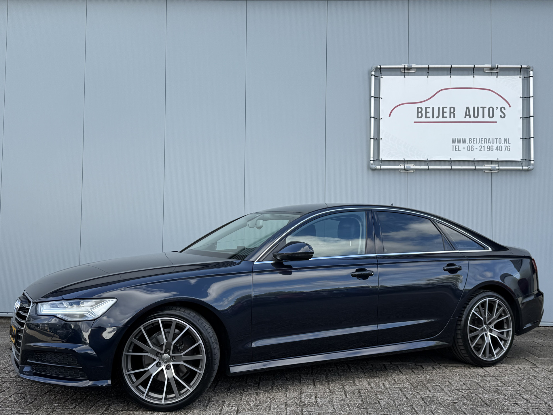 Audi A6 Limousine 1.8 TFSI ultra Lease Edition Automaat 2017 - voorkant