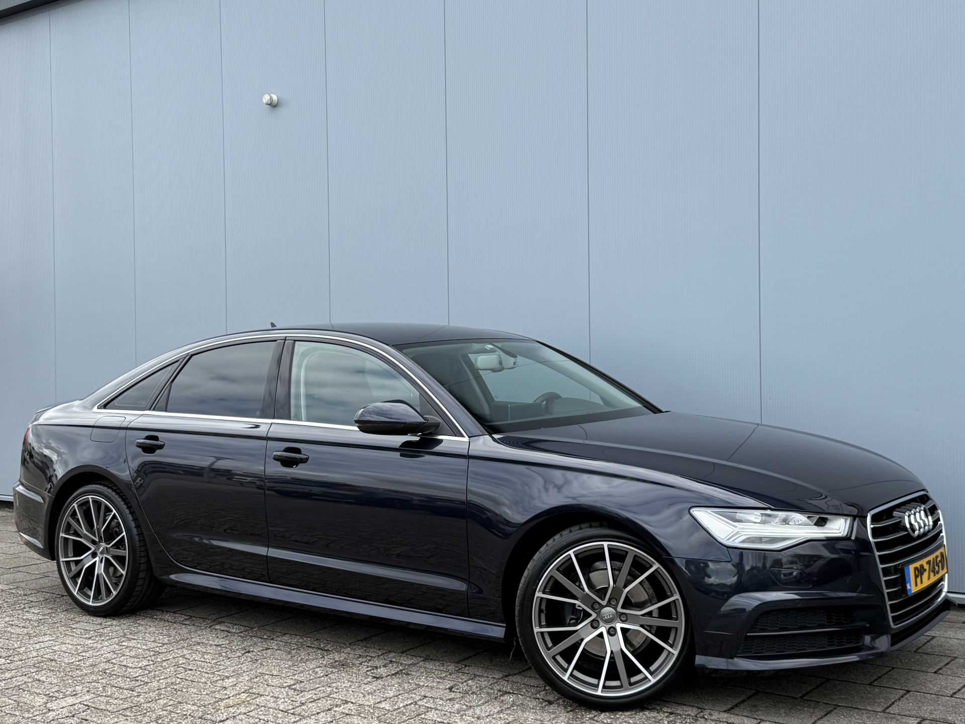 Foto van Audi A6 Limousine