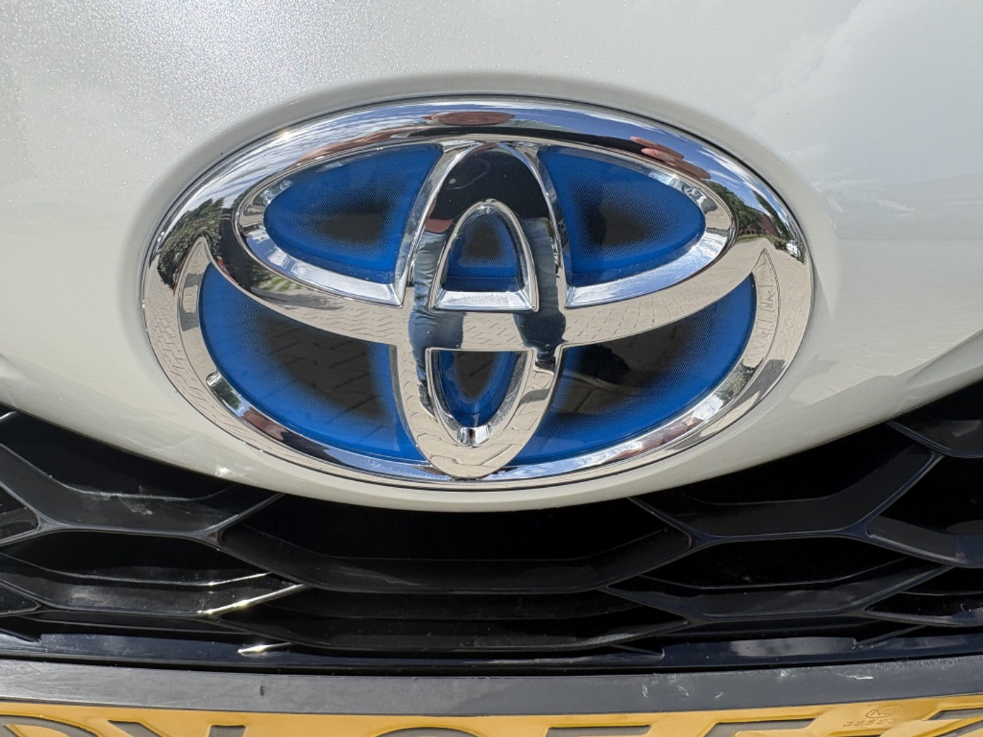 Foto van Toyota Toyota Yaris Hybrid