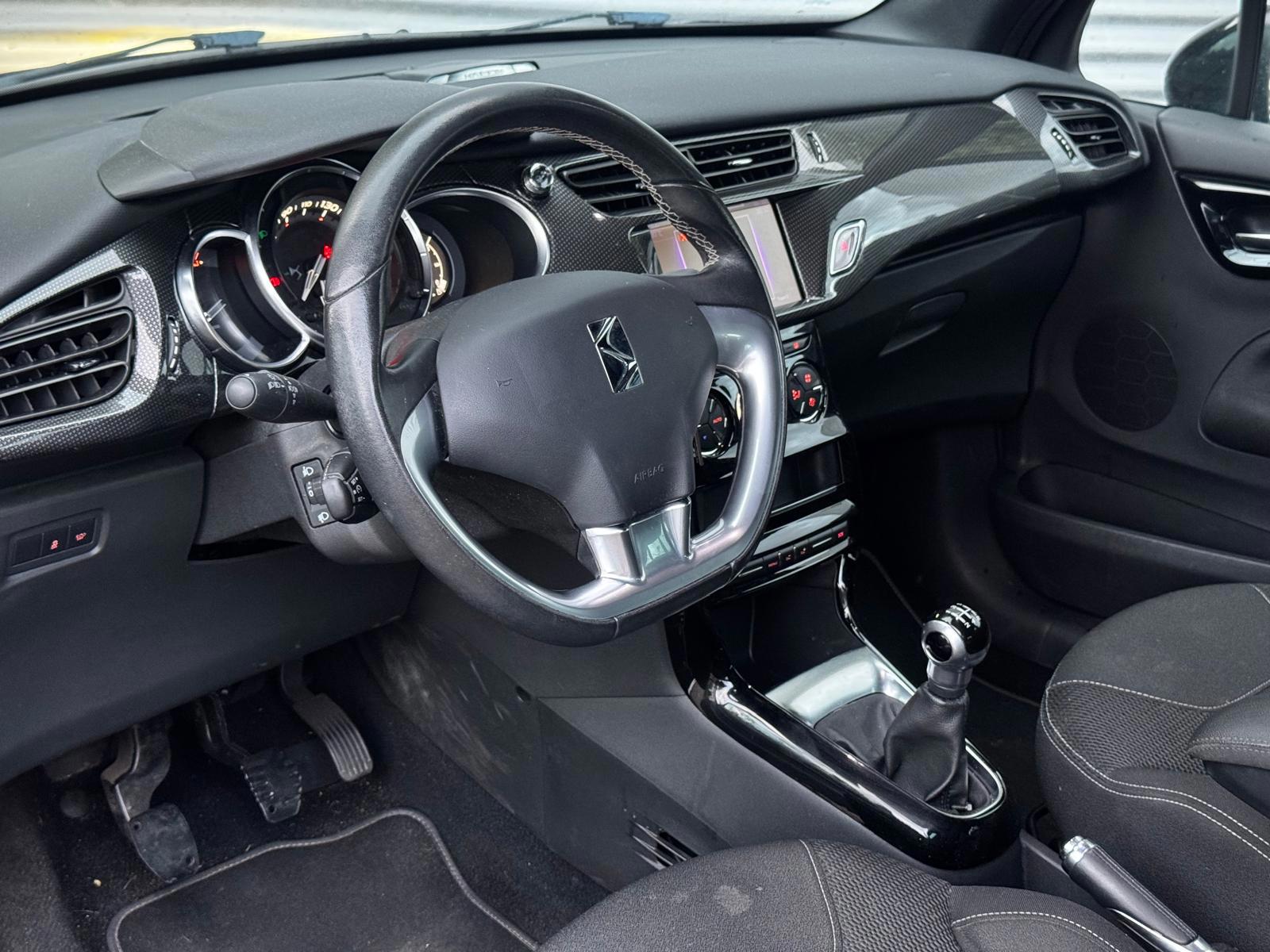 Foto van DS DS 3 Cabrio