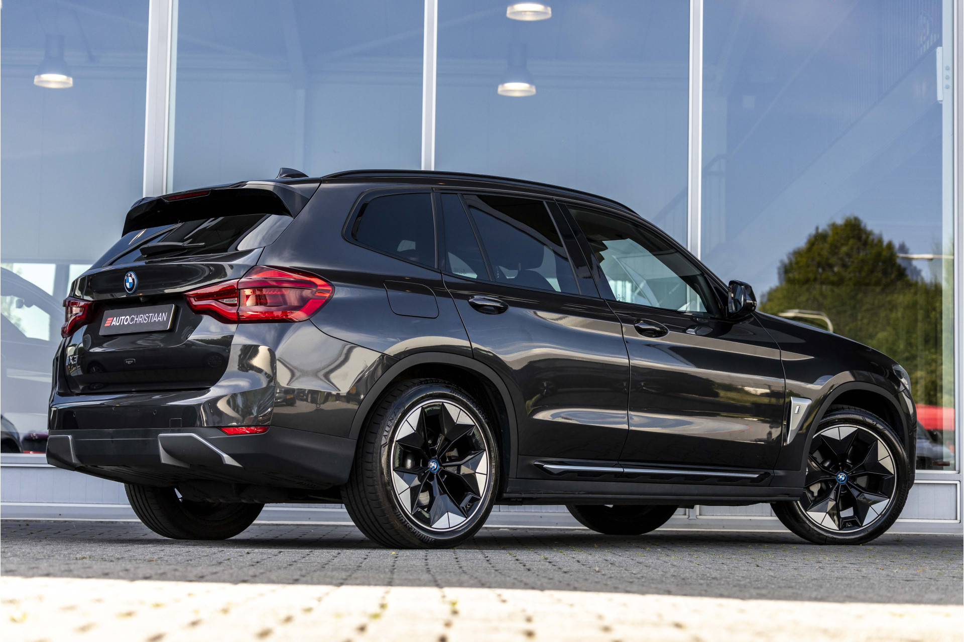 Foto van BMW Ix3
