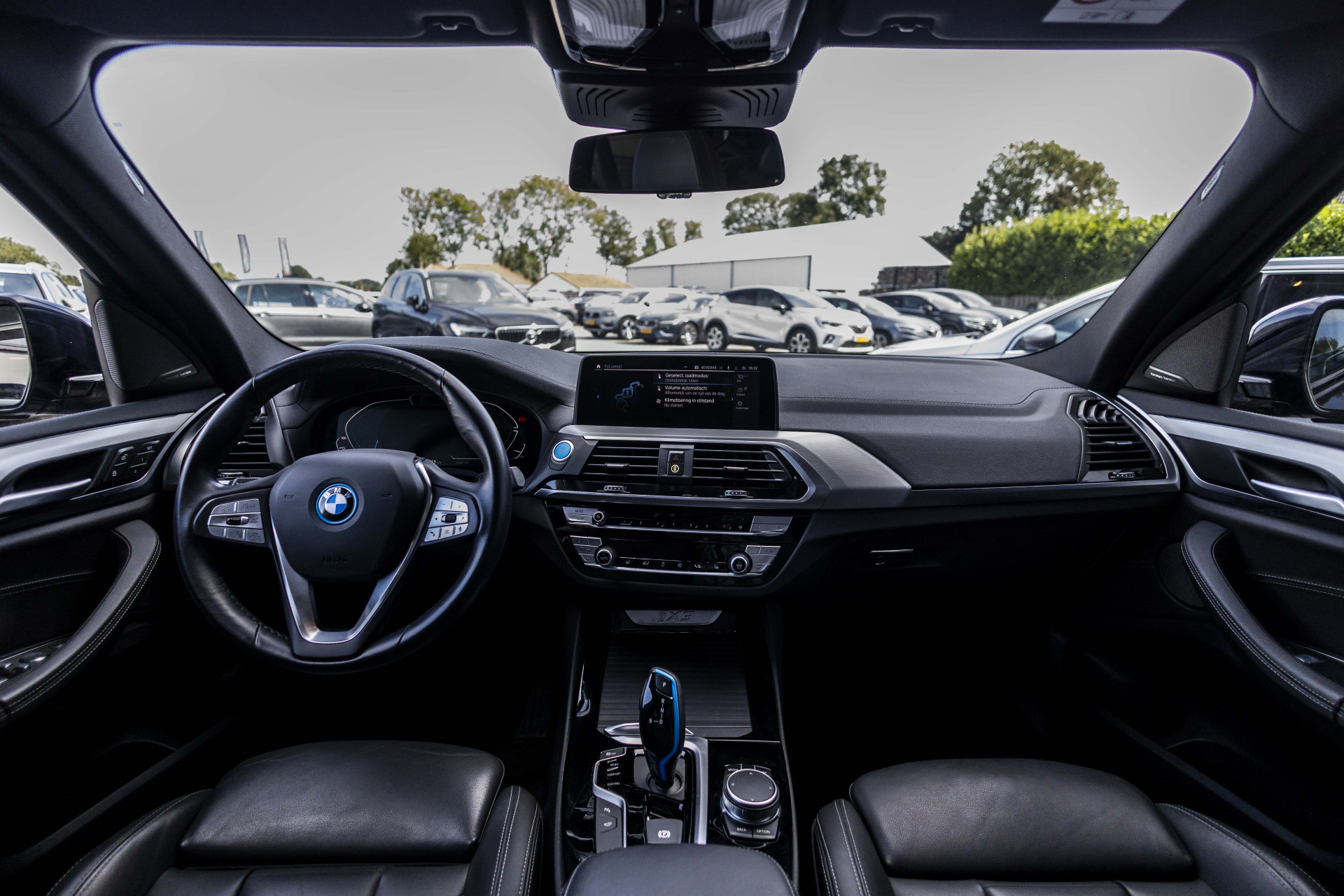 Foto van BMW Ix3