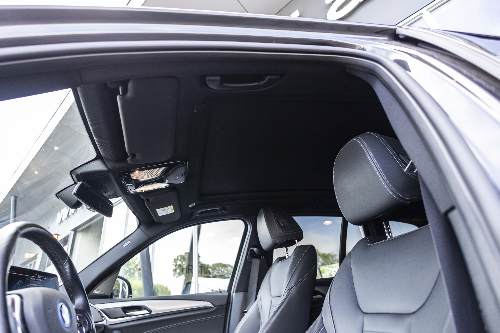Foto van BMW Ix3