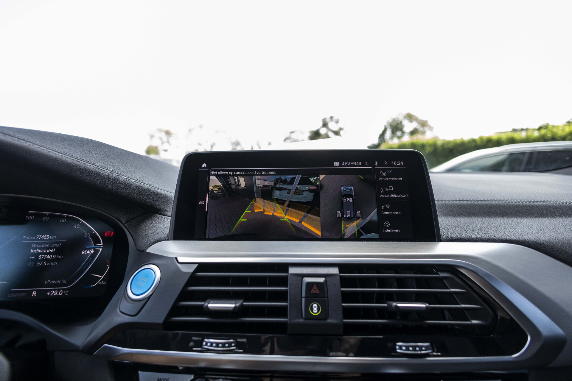Foto van BMW Ix3