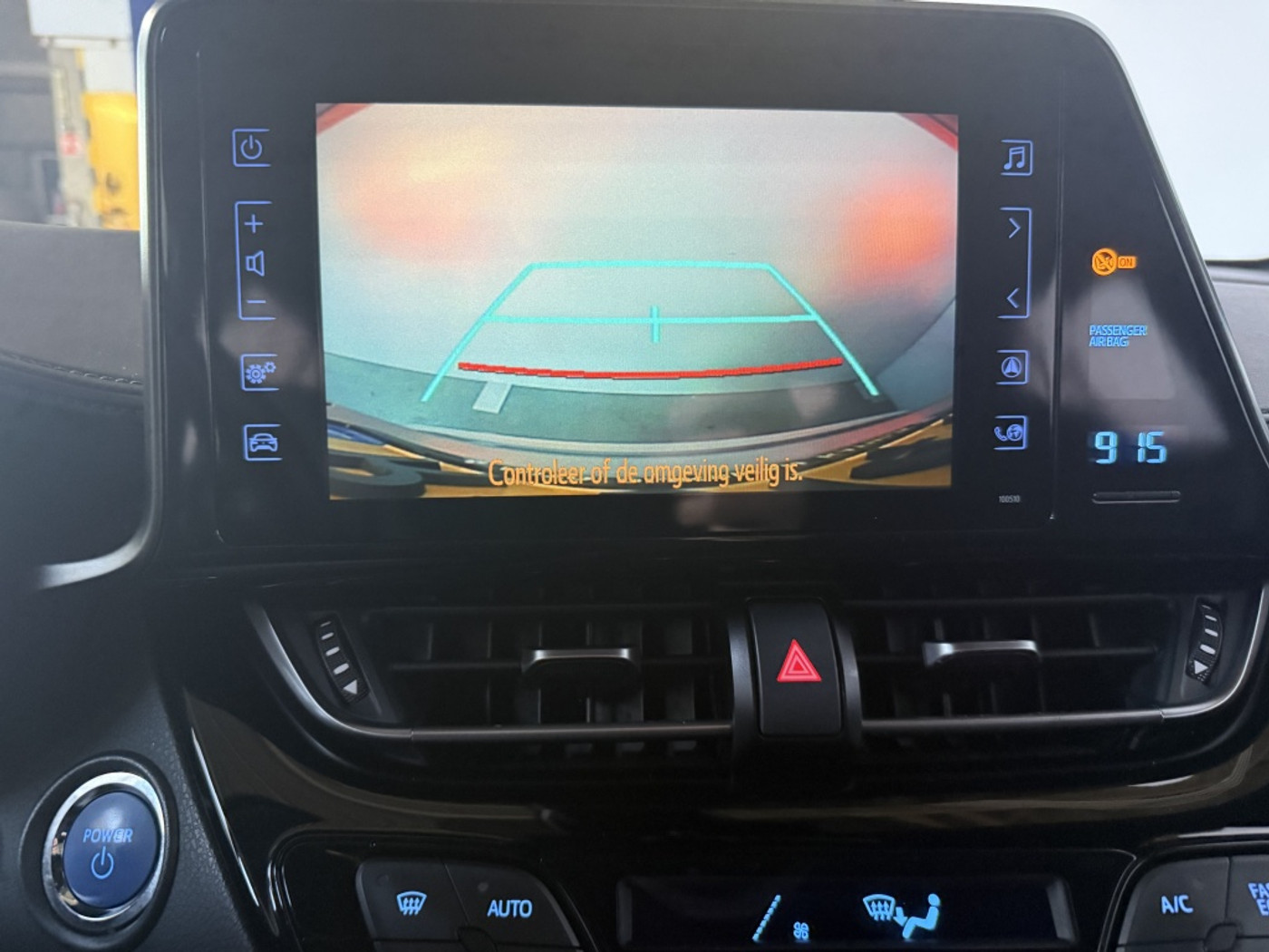 Foto van Toyota C-hr