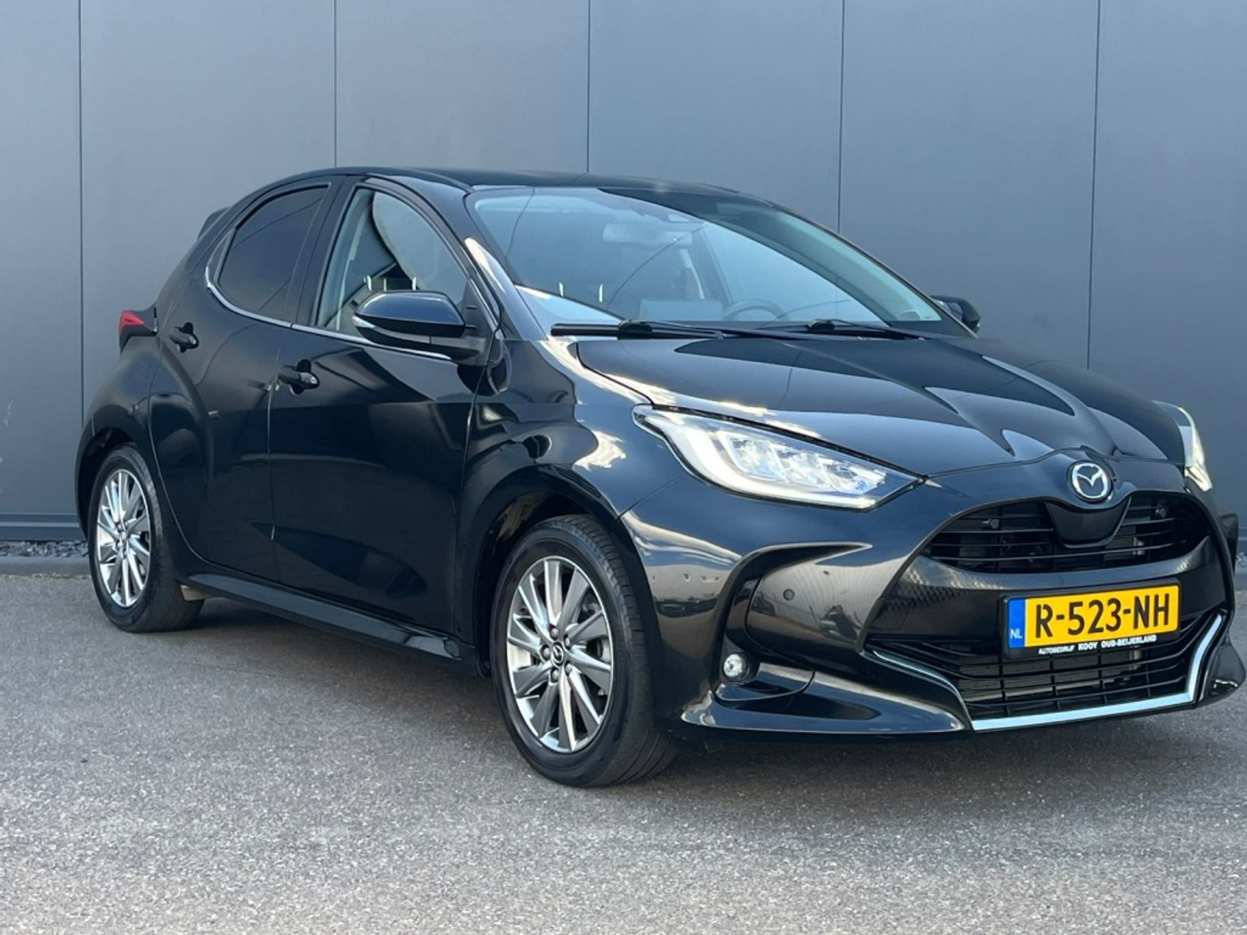 Foto van Mazda Mazda2 Hybrid