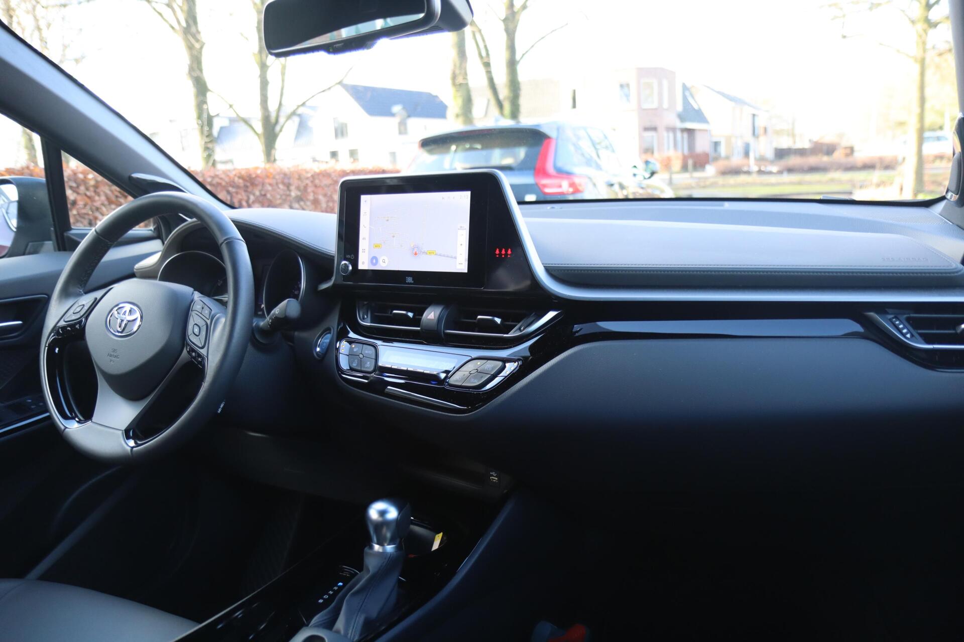 Foto van Toyota Toyota C-hr