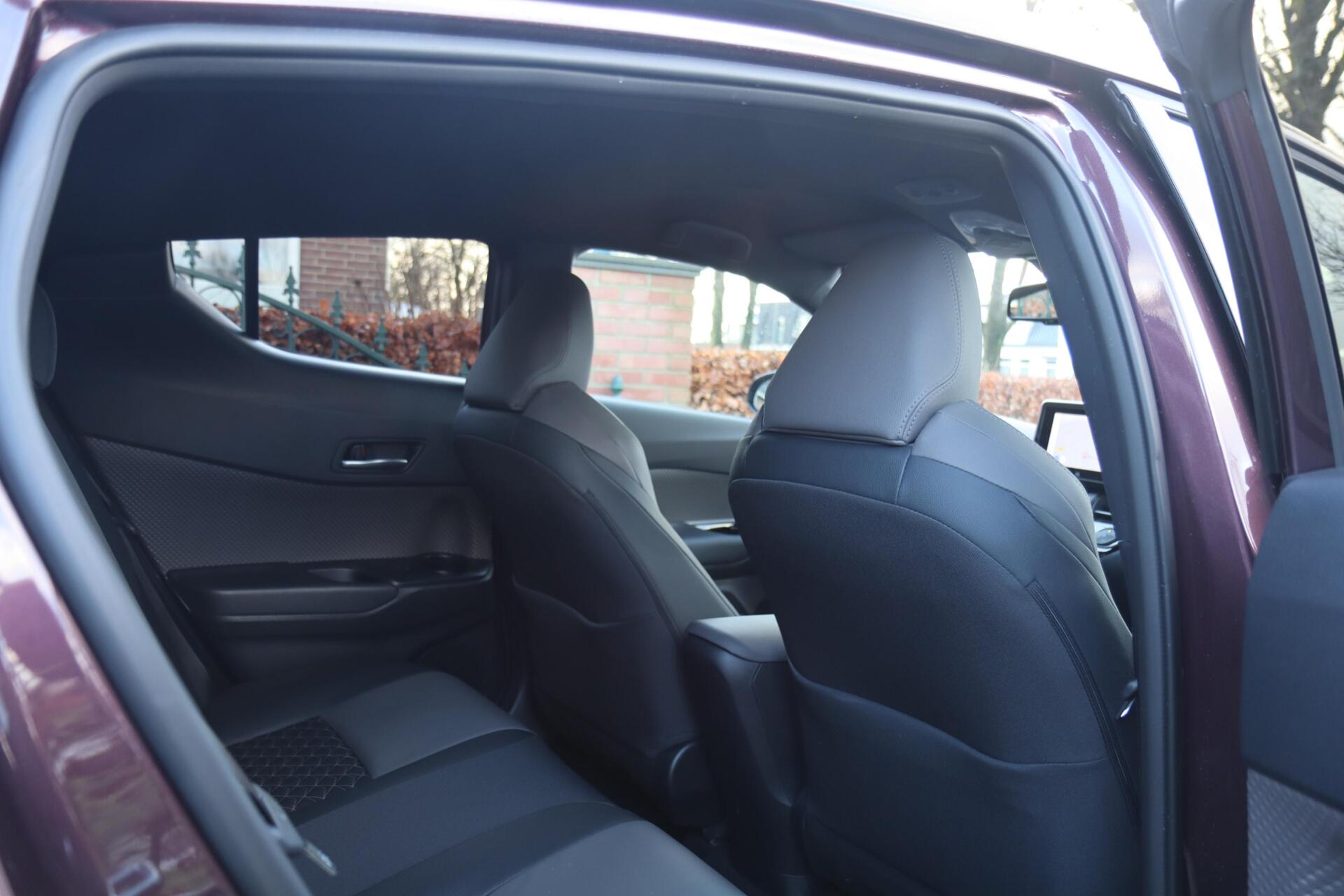 Foto van Toyota Toyota C-hr