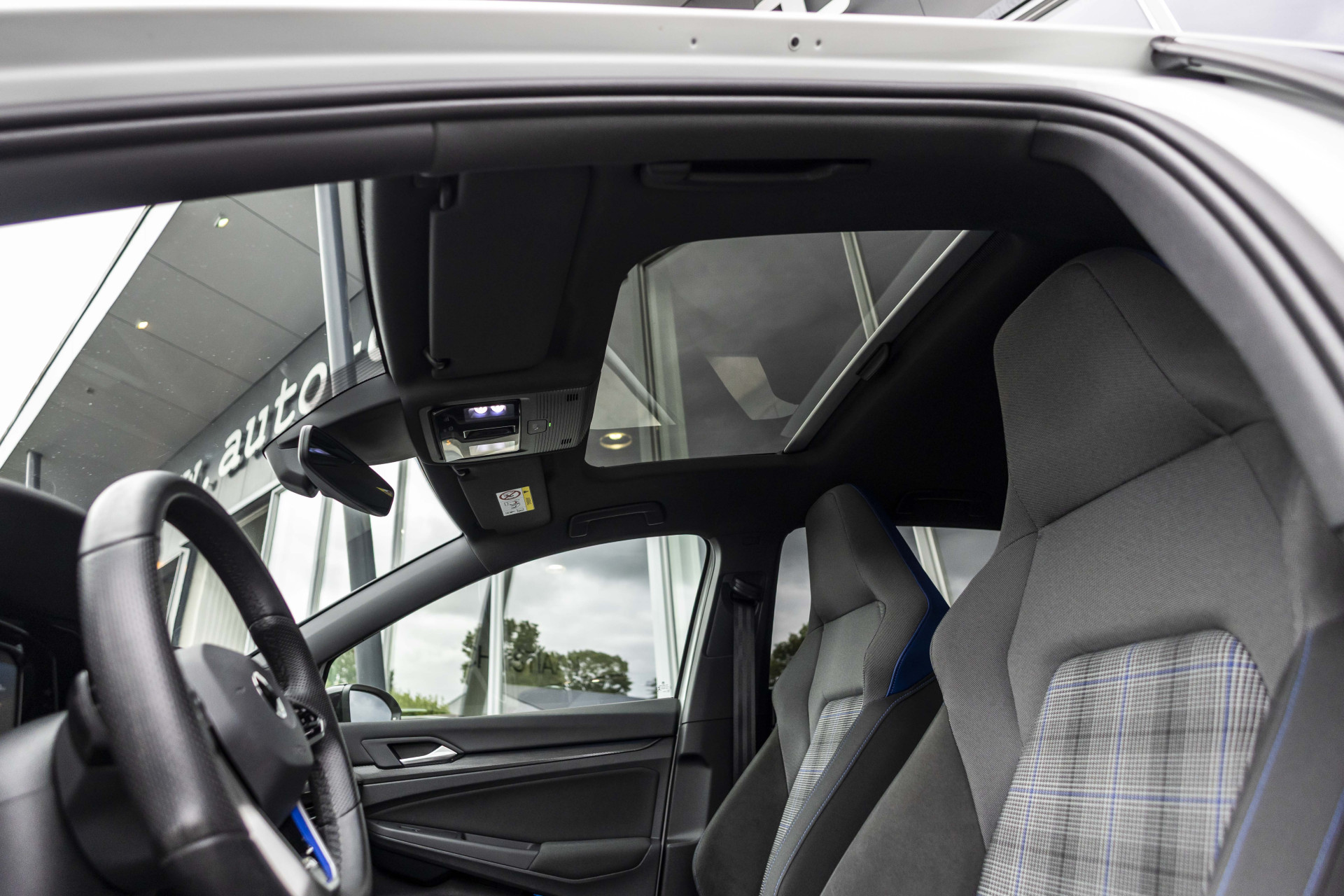 Foto van Volkswagen Golf GTE