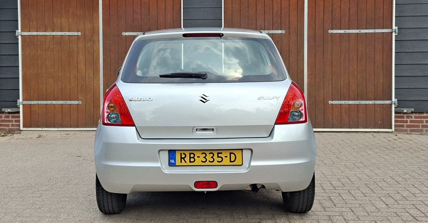 Foto van Suzuki Swift