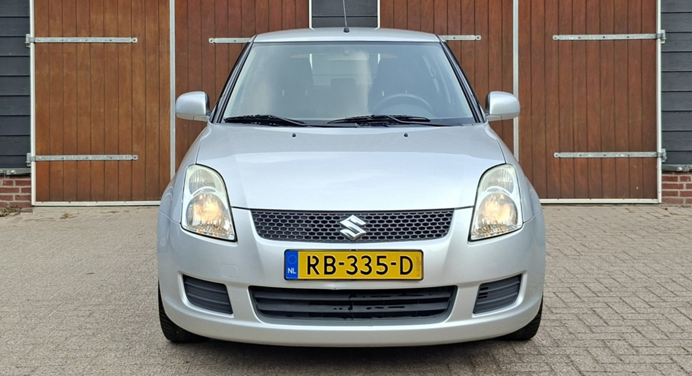 Foto van Suzuki Swift