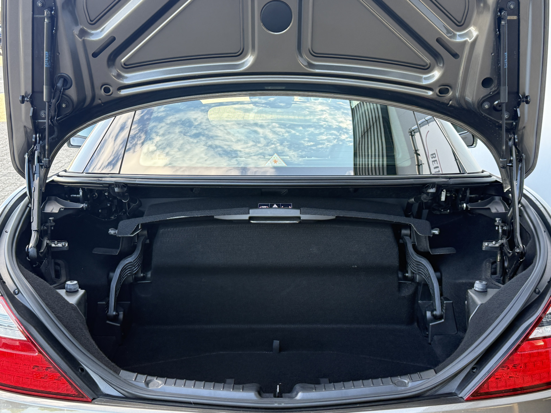 Foto van Mercedes-Benz SLK 200