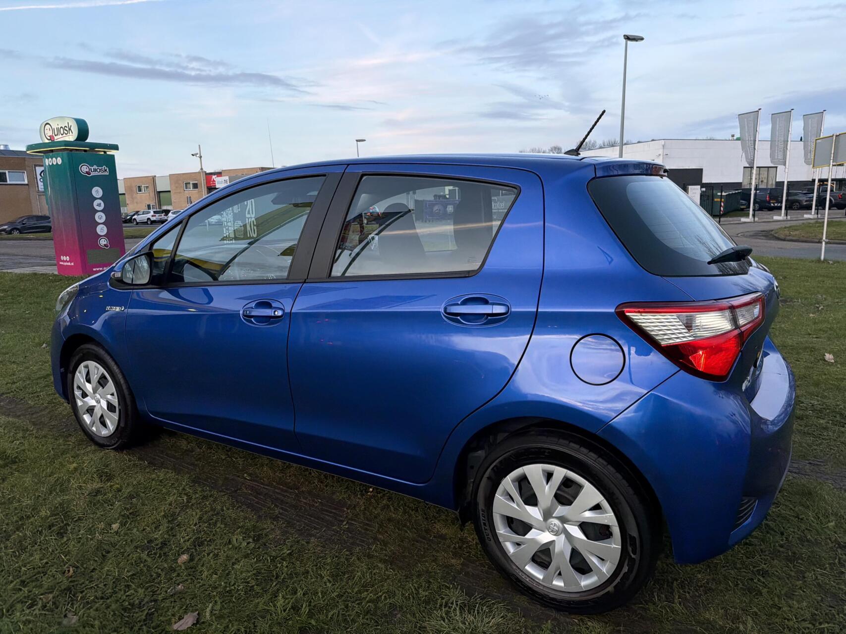 Foto van Toyota Toyota Yaris Hybrid