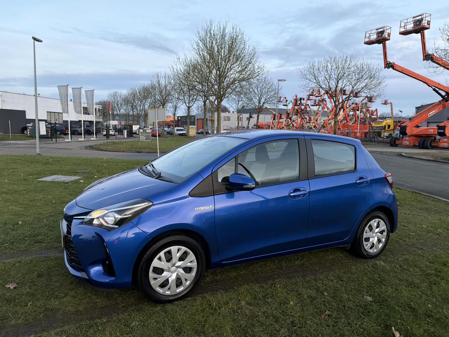 Foto van Toyota Toyota Yaris Hybrid