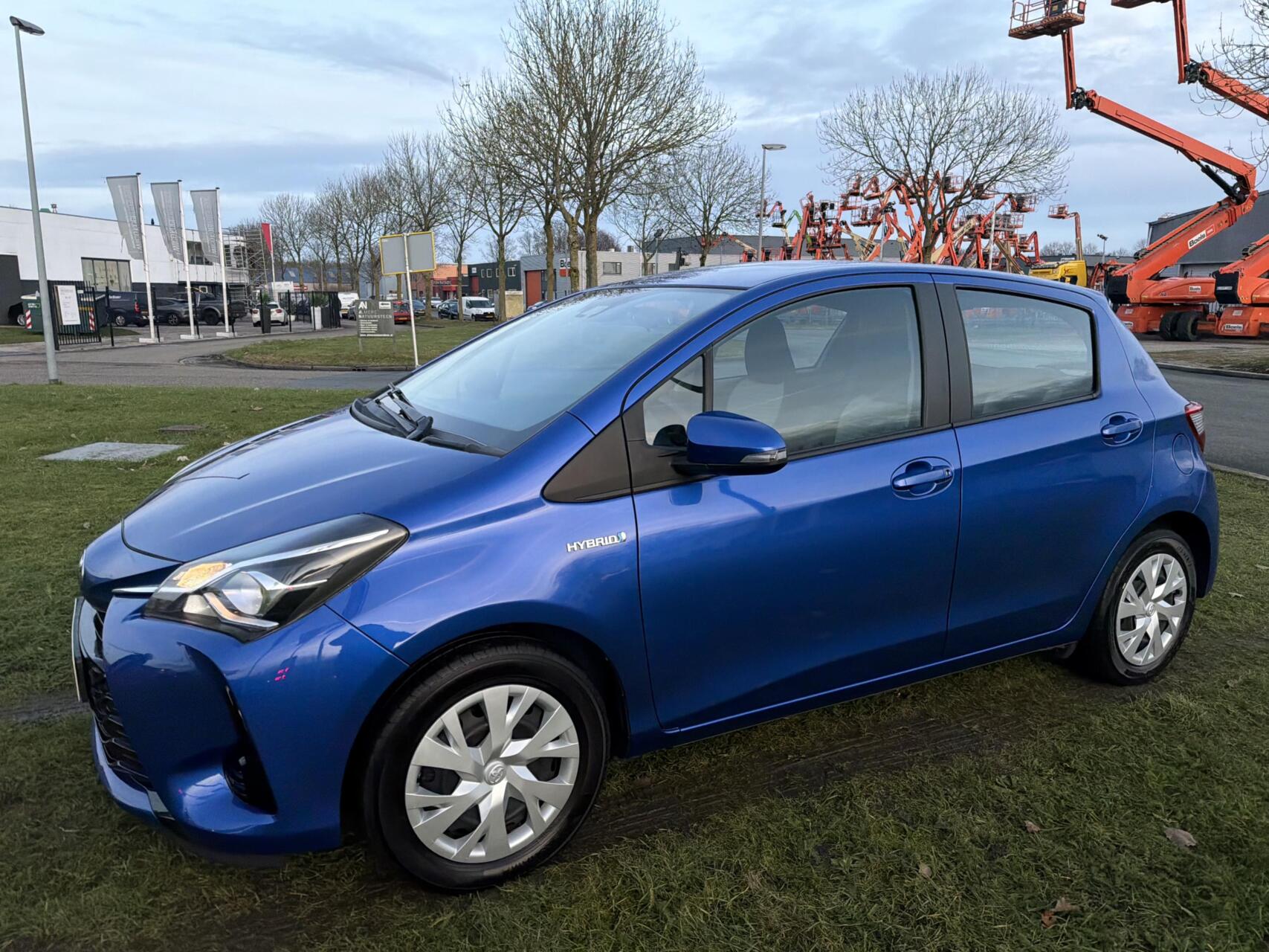 Foto van Toyota Toyota Yaris Hybrid