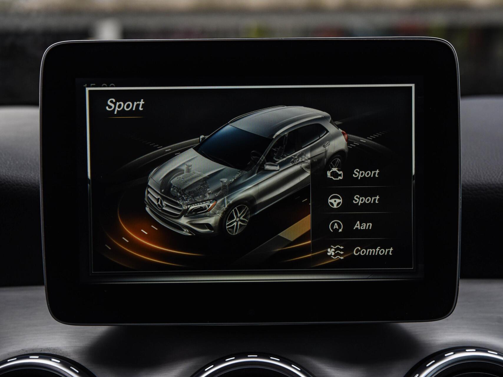 Foto van Mercedes-Benz Gla 180