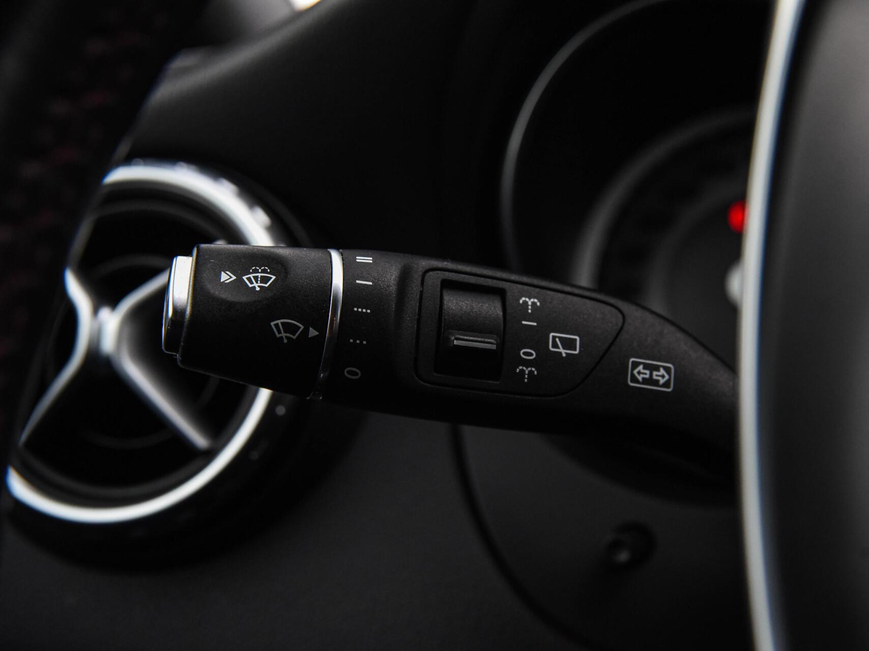 Foto van Mercedes-Benz Gla 180