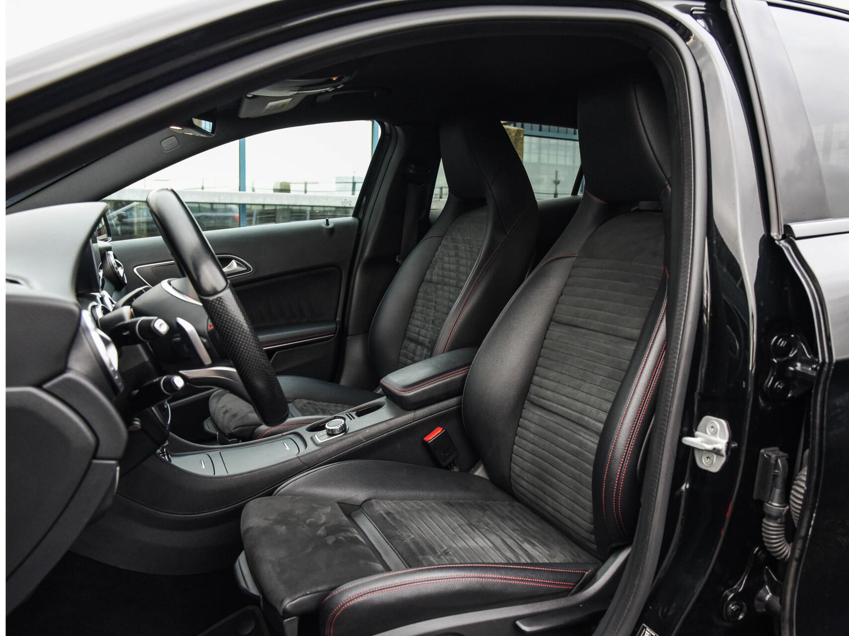 Foto van Mercedes-Benz Gla 180