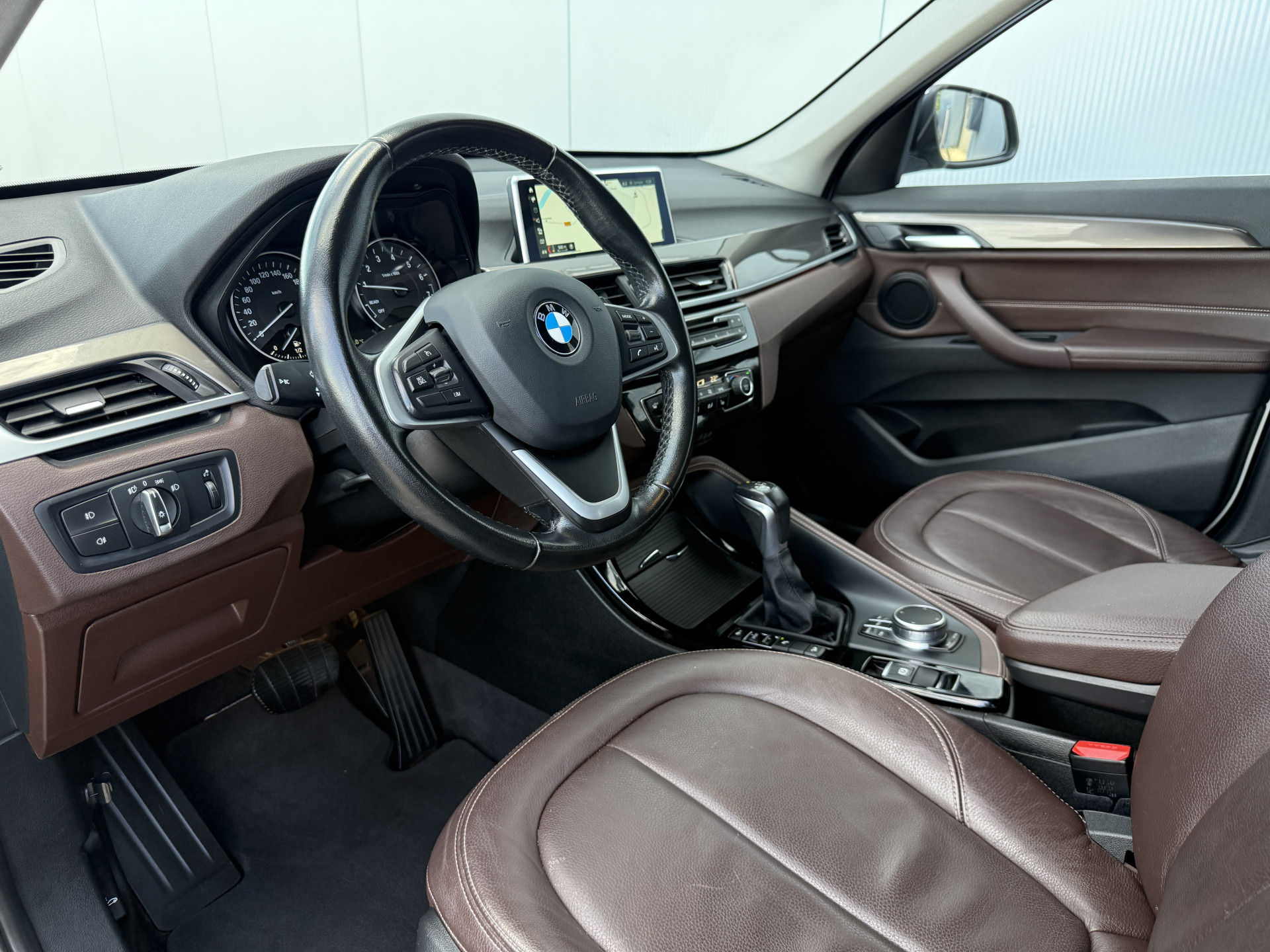 Foto van BMW X1 Xdrive20i
