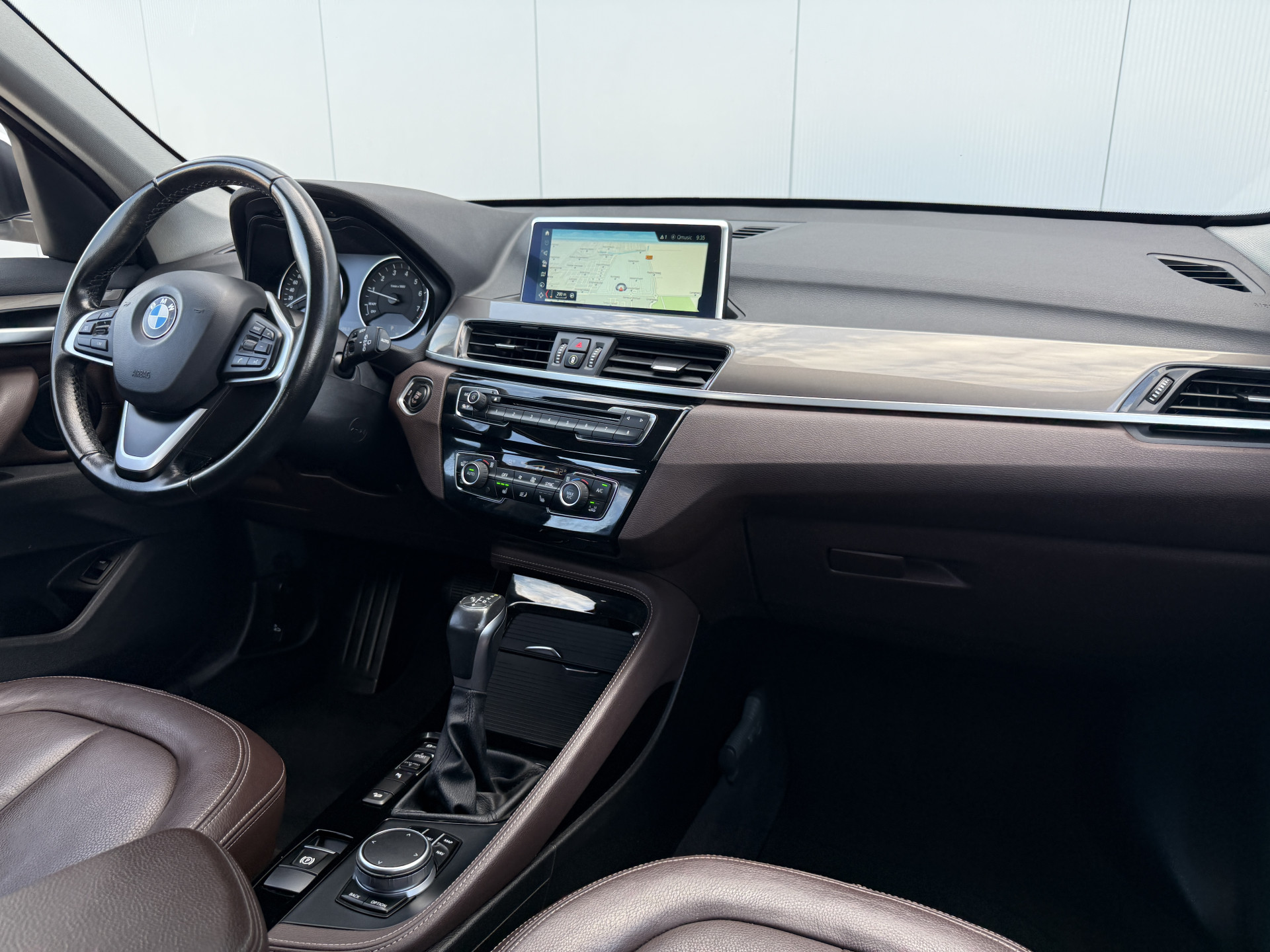 Foto van BMW X1 Xdrive20i