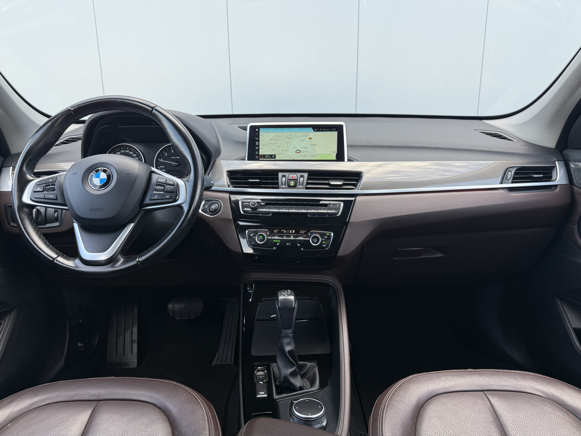 Foto van BMW X1 Xdrive20i